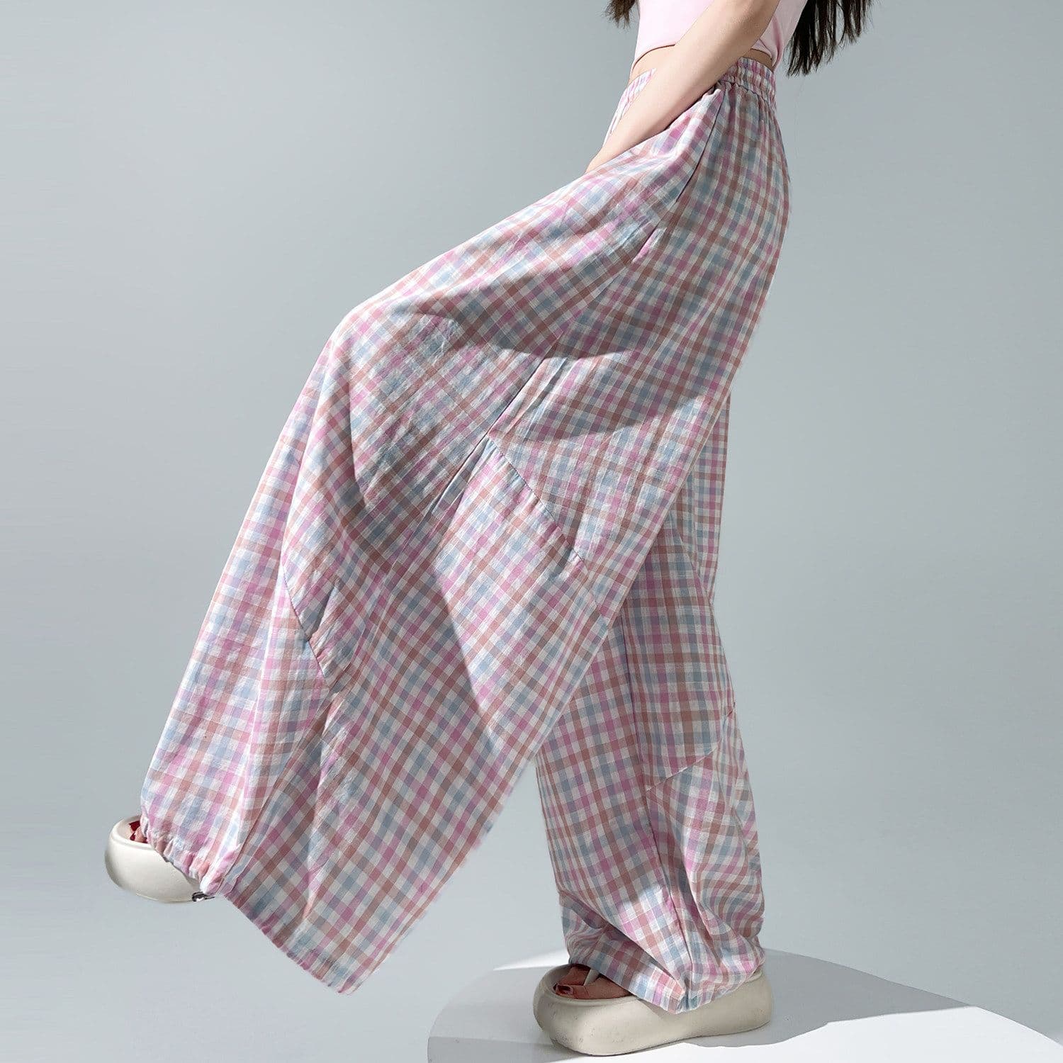 체크무늬 펌프 로프 워크웨어 모통이 칼 와이드 레깅스 바지 여름 새로운 루즈핏 슬림해 보이는 도루 센스 얇은 스타일 캐주얼 바닥 청소 바지 이미지 4