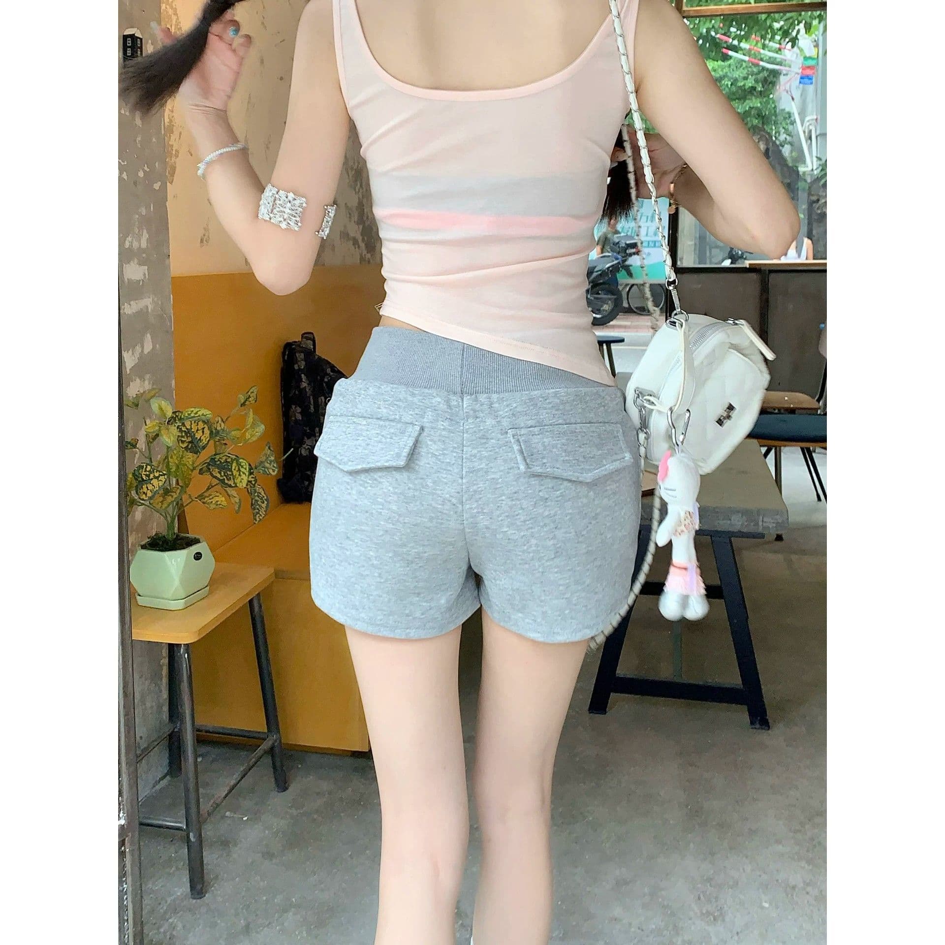허리밴드 펌프 로프 슬림해 보이는 핫 바지 여름 새로운 캐주얼 바지 하이웨이스트 주머니 반바지 여성 트렌디 이미지 3