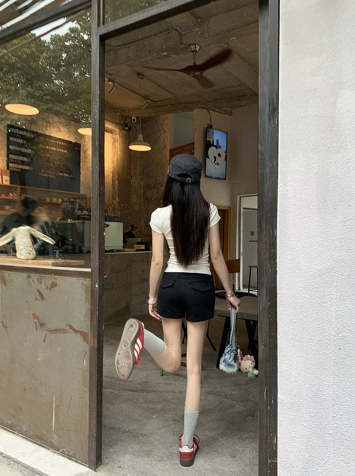 허리밴드 펌프 로프 슬림해 보이는 핫 바지 여름 새로운 캐주얼 바지 하이웨이스트 주머니 반바지 여성 트렌디 상세 이미지 11