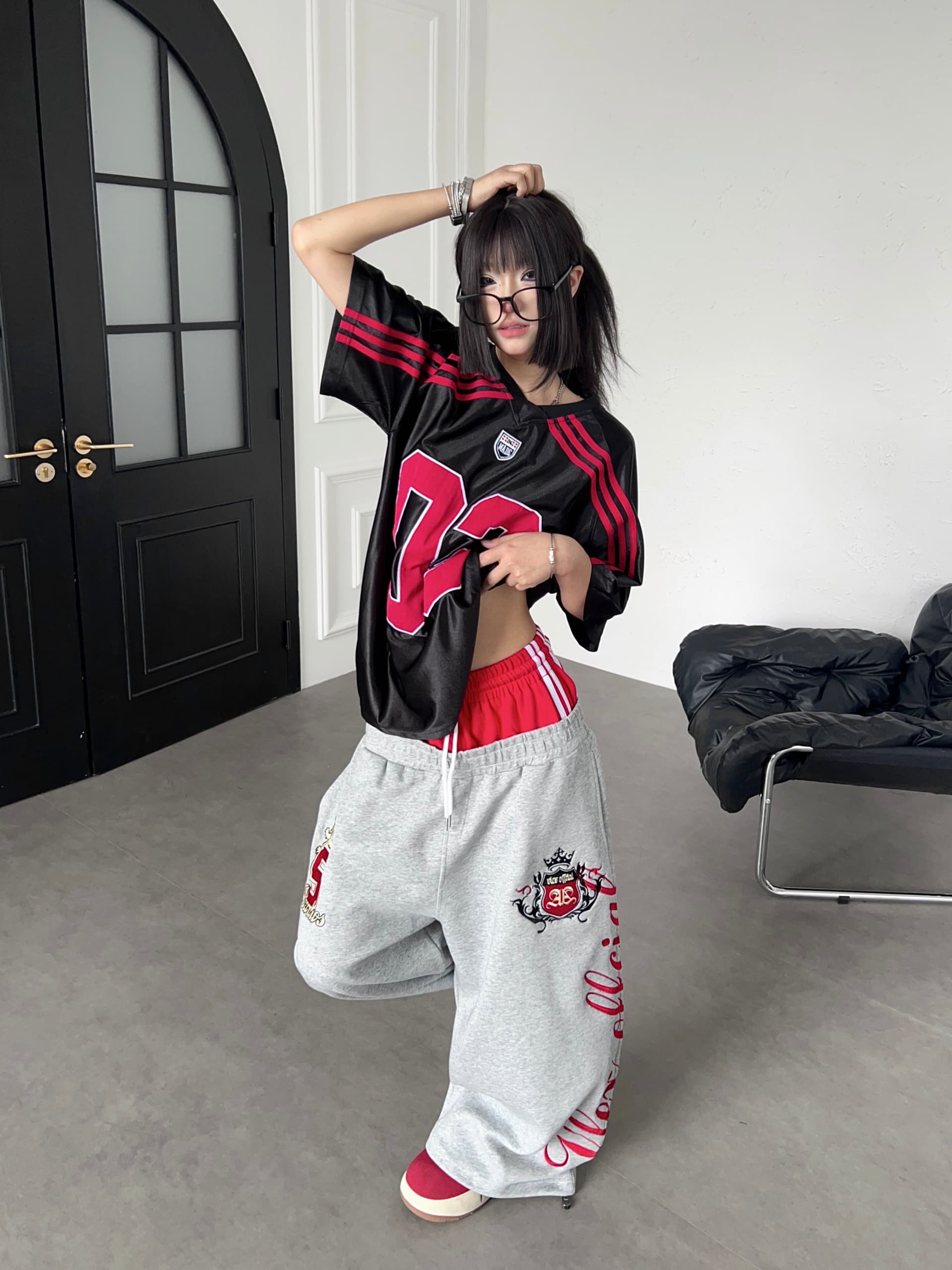 아메리칸 거리 배색 더블 머리 허리 자수 휘장 웨이 바지 루즈핏 넓은 다리 캐주얼 긴 바지 상세 이미지 30