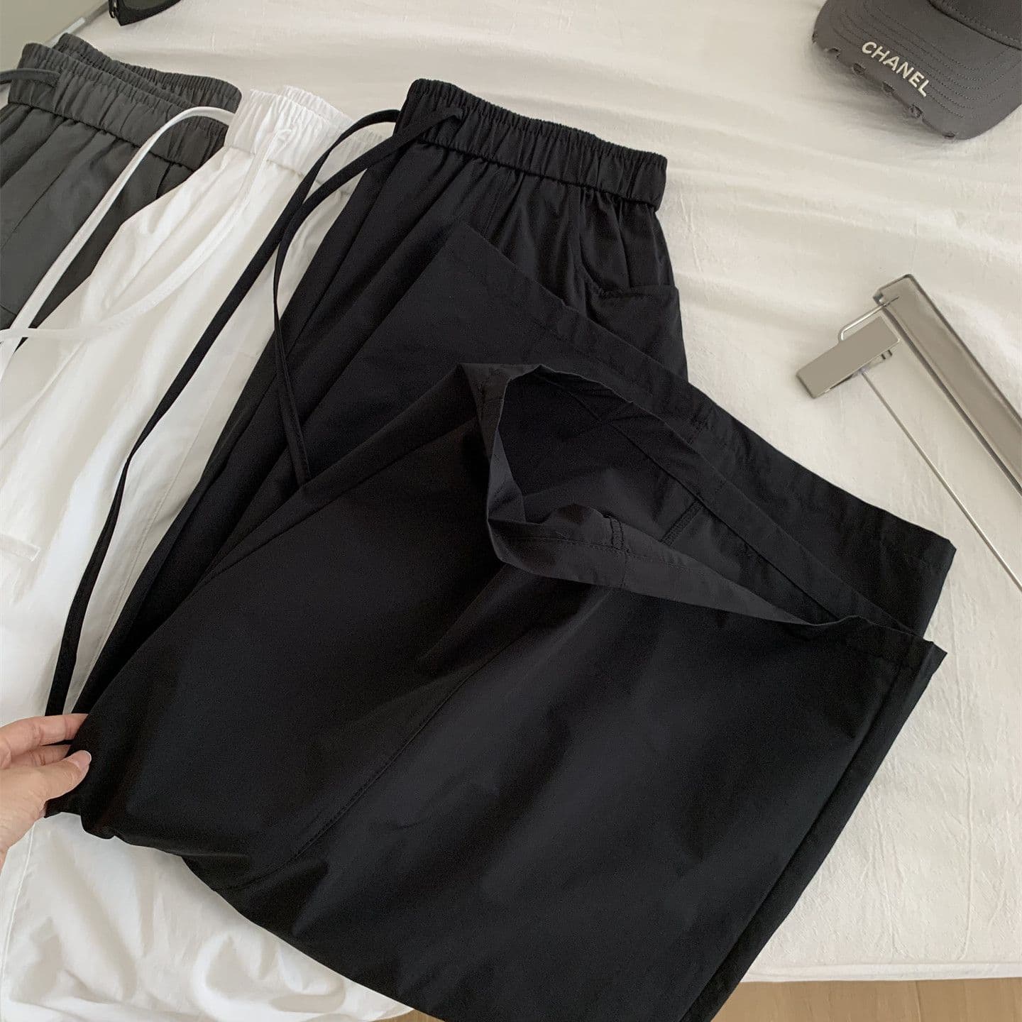 허리밴드 디자인 센스 펌프 Pleat 와이드 레깅스 바지 여름 새로운 한 부서 패션 느긋한 느슨함 속도 건조한 9 포인트 캐주얼 바지 이미지 2