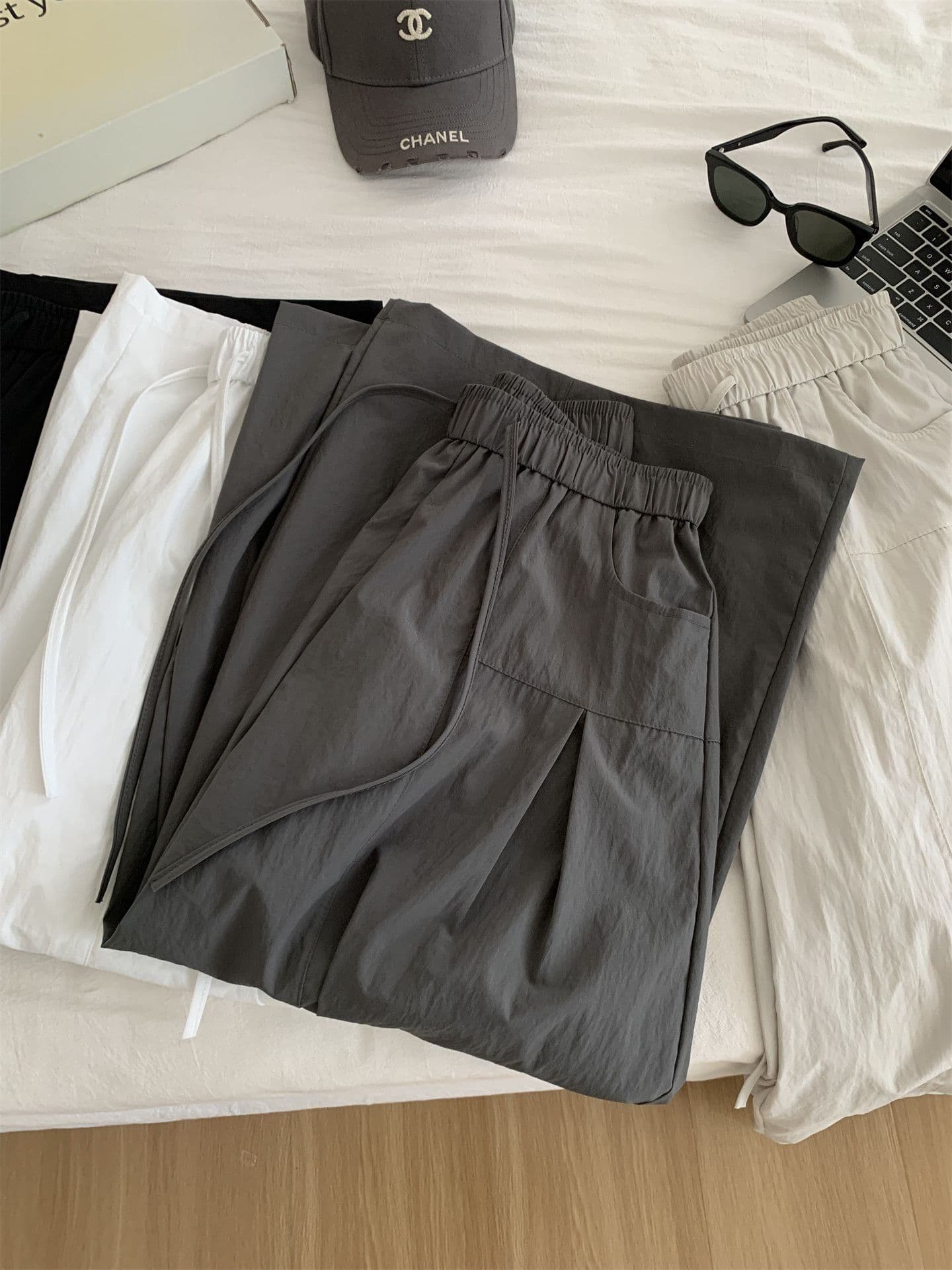 허리밴드 디자인 센스 펌프 Pleat 와이드 레깅스 바지 여름 새로운 한 부서 패션 느긋한 느슨함 속도 건조한 9 포인트 캐주얼 바지 상세 이미지 6