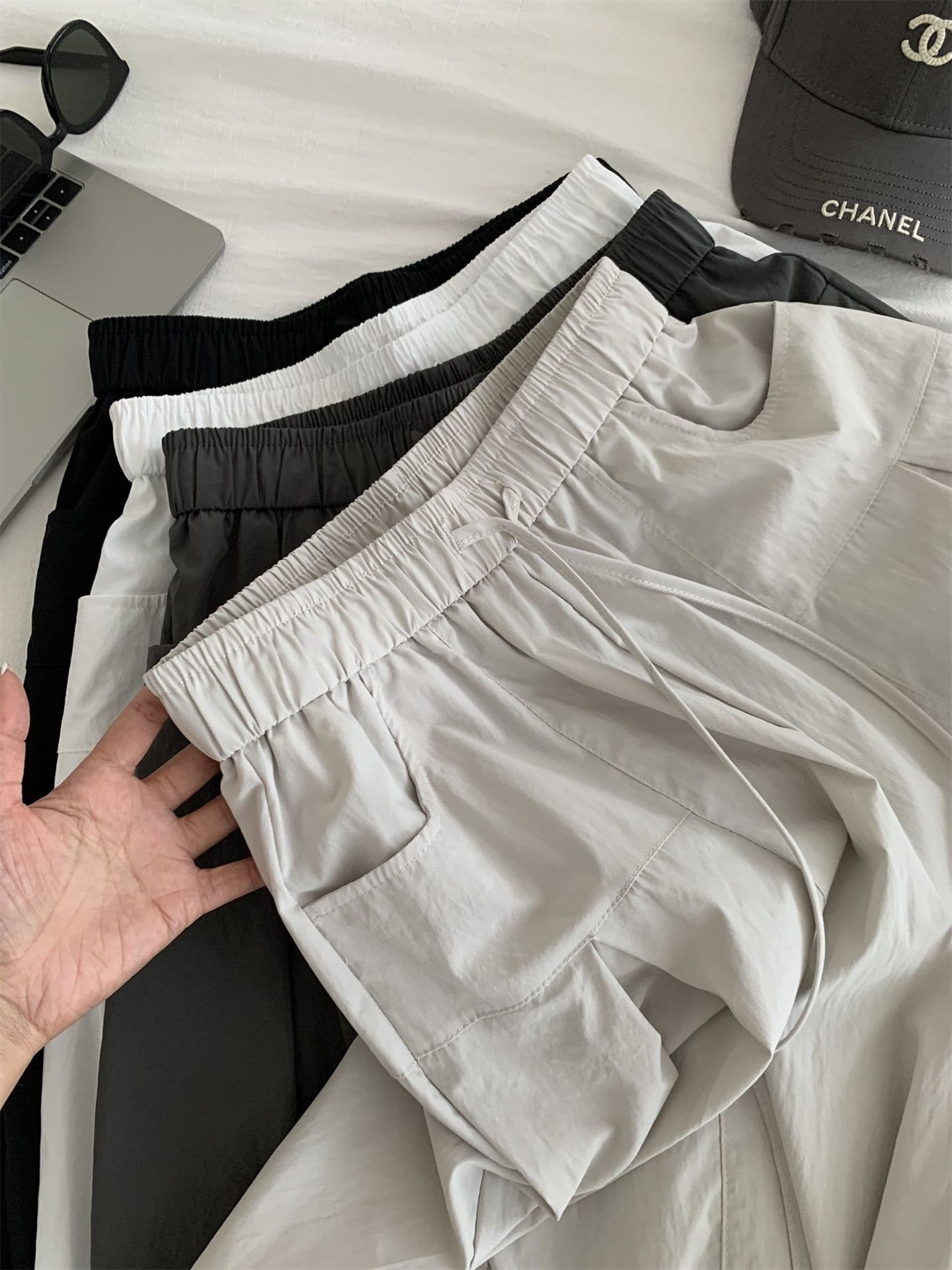 허리밴드 디자인 센스 펌프 Pleat 와이드 레깅스 바지 여름 새로운 한 부서 패션 느긋한 느슨함 속도 건조한 9 포인트 캐주얼 바지 상세 이미지 15