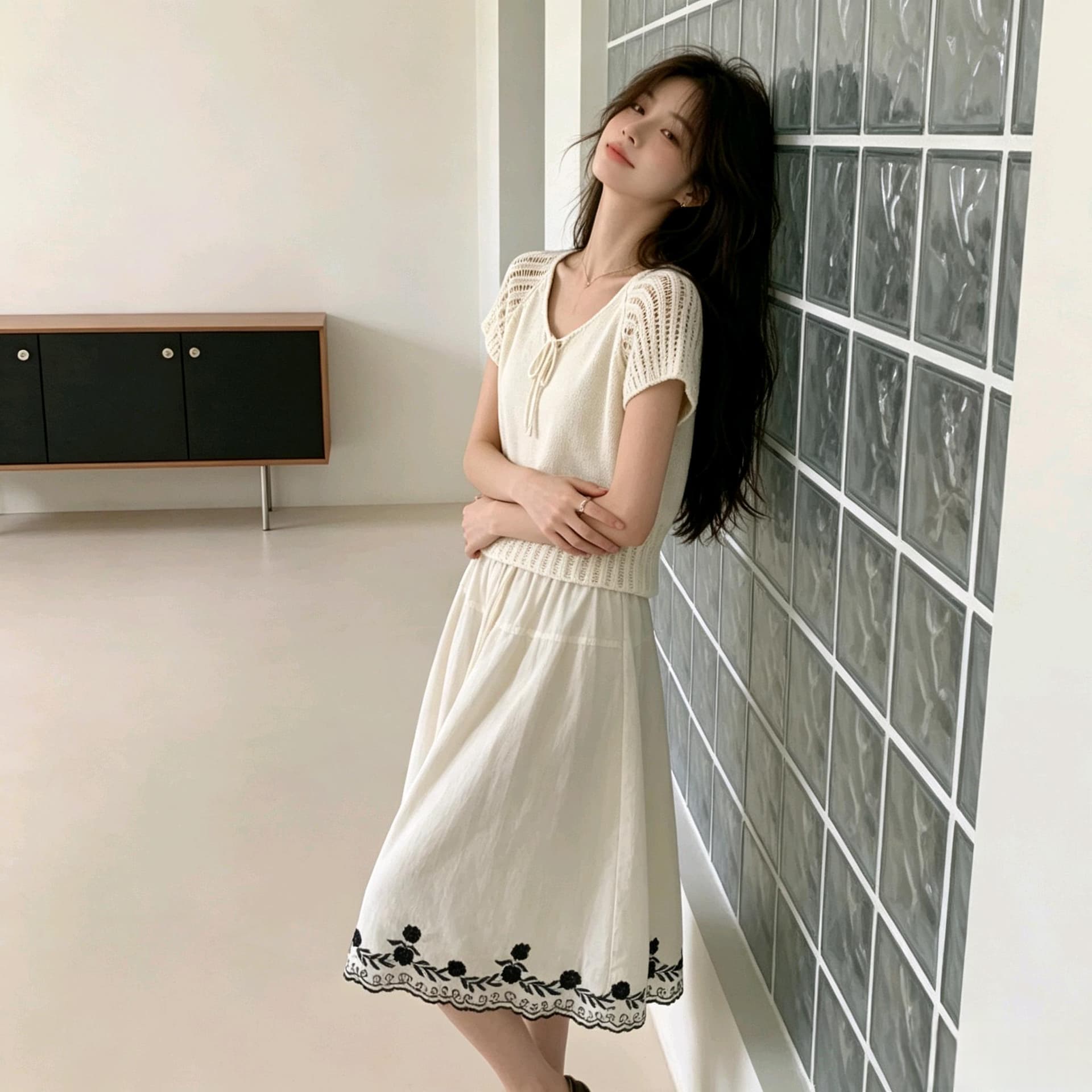 실사 한 부서 V넥 펌프 로프 홀로우 아웃 니트 맨위 여름 얇은 스타일 루즈핏 반팔 블라우스 쇼트 스타일 슬림해 보이는 작은 셔츠 상세 이미지 3