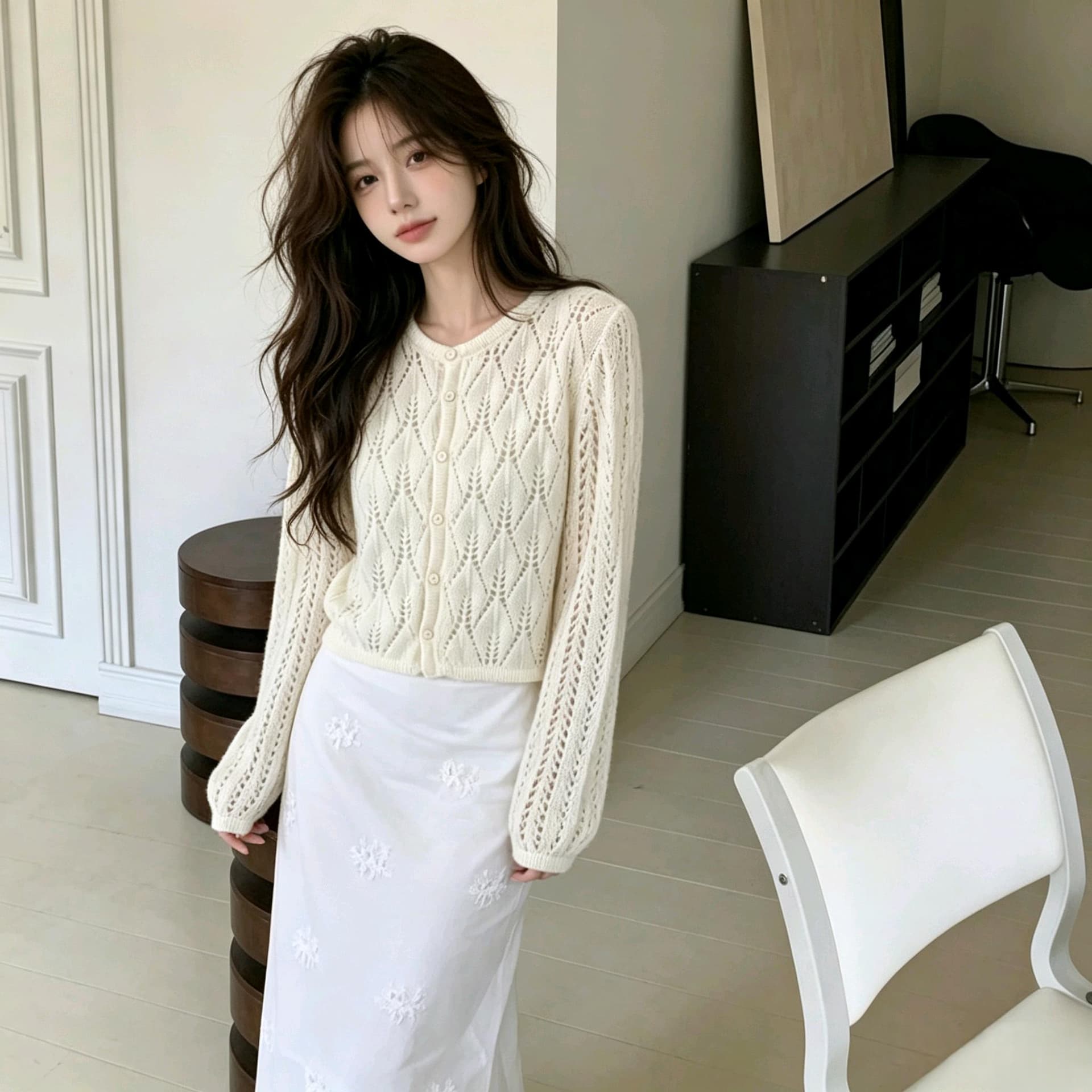 실사 이른 가을 얇은 스타일 통기성 홀로우 아웃 니트 오픈 가디건 레트로 링 그리드 무늬 루즈핏 작은 키 쇼트 스타일 외부 가져 가라. 이미지 3