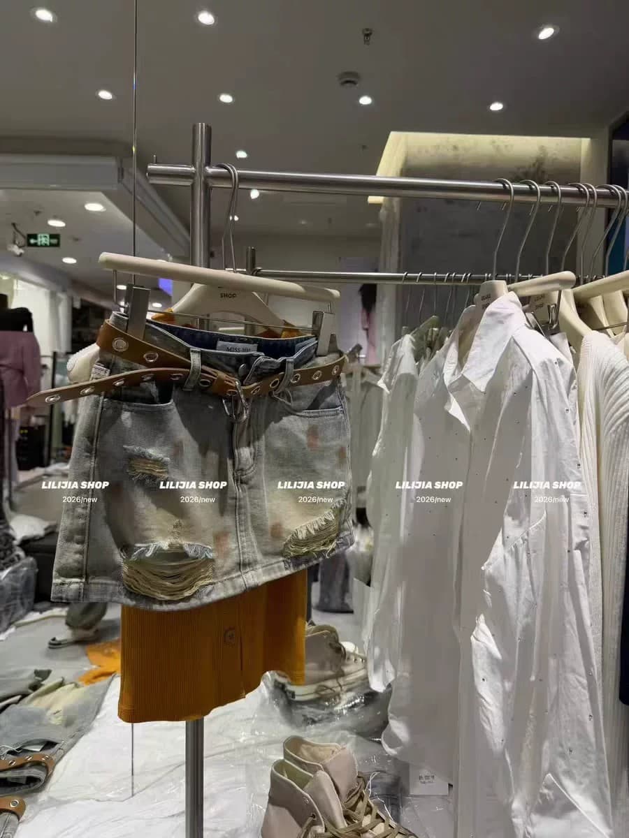 한국 스타일 마 오래된 높음 거리 레트로 찢어진 부분 낙서 반신 스커트 벨트 포함 슬림해 보이는 핫걸 달콤한 차가운 데님 스커트 미니 스커트 여성 상세 이미지 4