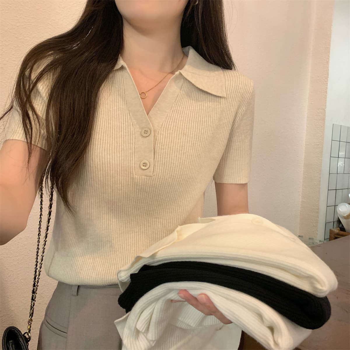 새로운 여름 한 부서 POLO 칼라 단추 디자인 센스 순수한 욕망 티셔츠 여성 다용도 니트 반팔 맨위 ins 상세 이미지 24