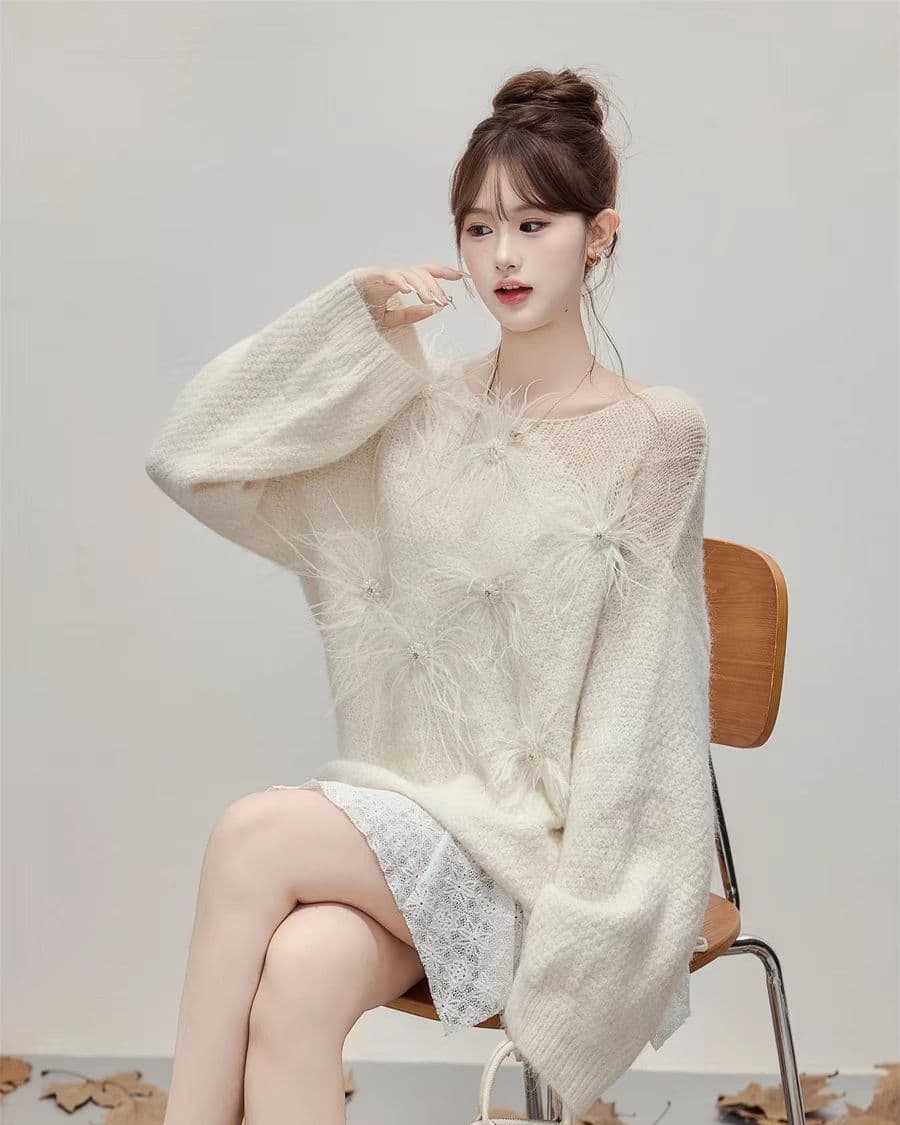 부드러운 고급 센스 비즈 박기 깃털 꽃 홀로우 아웃 풀오버 스웨터 여자 2026 가을 익스트림 제인 라운드 넥 긴팔 니트 스웨터 상세 이미지 2