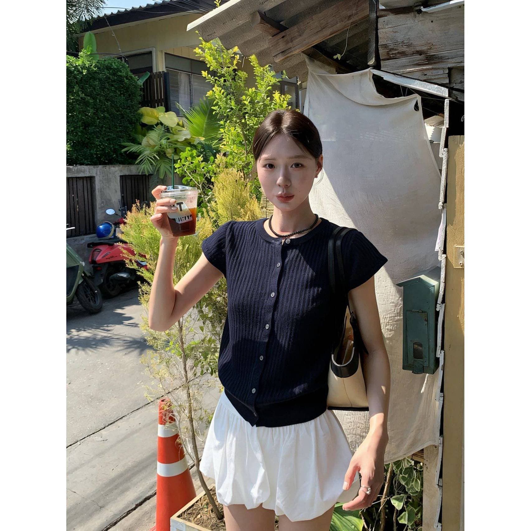 얇은 오픈 가디건 라운드 넥 반팔 니트 품격 새로운 단추 니트 스웨터 맨위 몸매 가꾸기 슬림해 보이는 허리 수축 빛 럭셔리 절묘한 상세 이미지 16