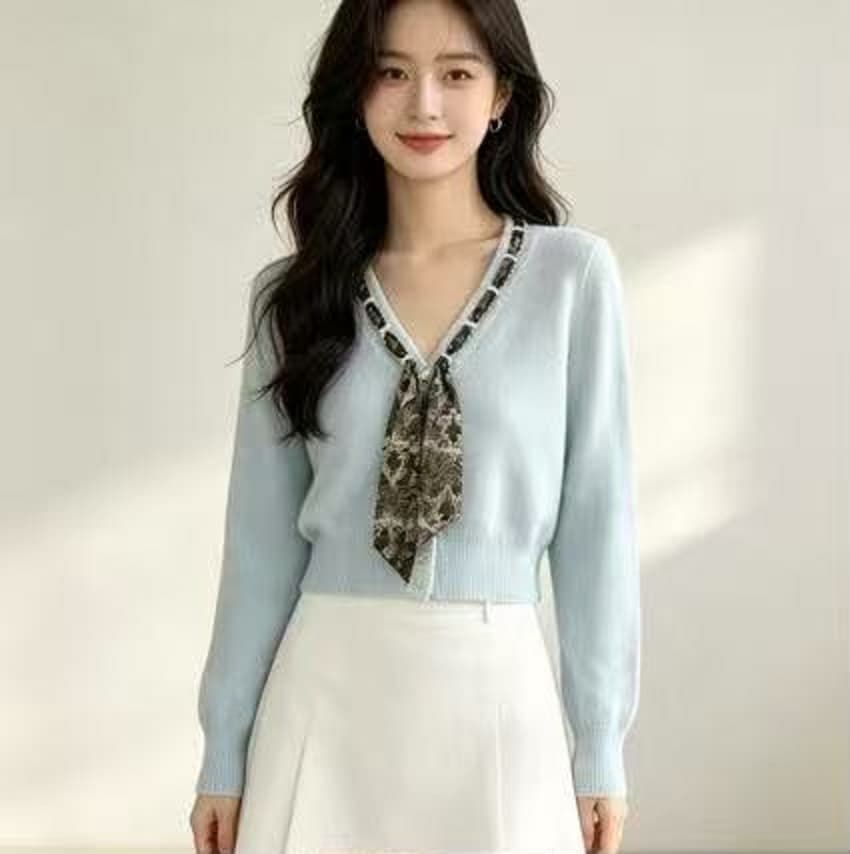 작은 대중 디자인 센스 꽃무늬 나비 넥타이 니트 맨위 V넥 진주 단추 와이드 부드러운 찹쌀 연령 감소 긴팔 오픈 가디건 상세 이미지 1