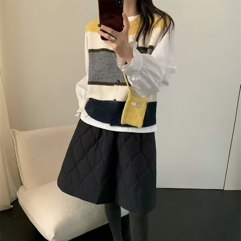 프랑스식 배색 스트라이프 라운드 넥 니트 조끼 여자 느긋한 세련된 민소매 어깨 스웨터 조끼 스택 착용 가을 겨울철 이미지 4