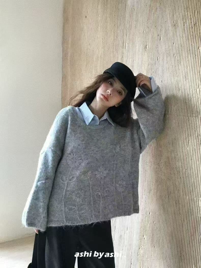 한 부서 느긋한 바람 라운드 넥 자수 니트 맨위 여성 가을 겨울 새로운 캐주얼 루즈핏 슬림해 보이는 연령 감소 풀오버 상세 이미지 5