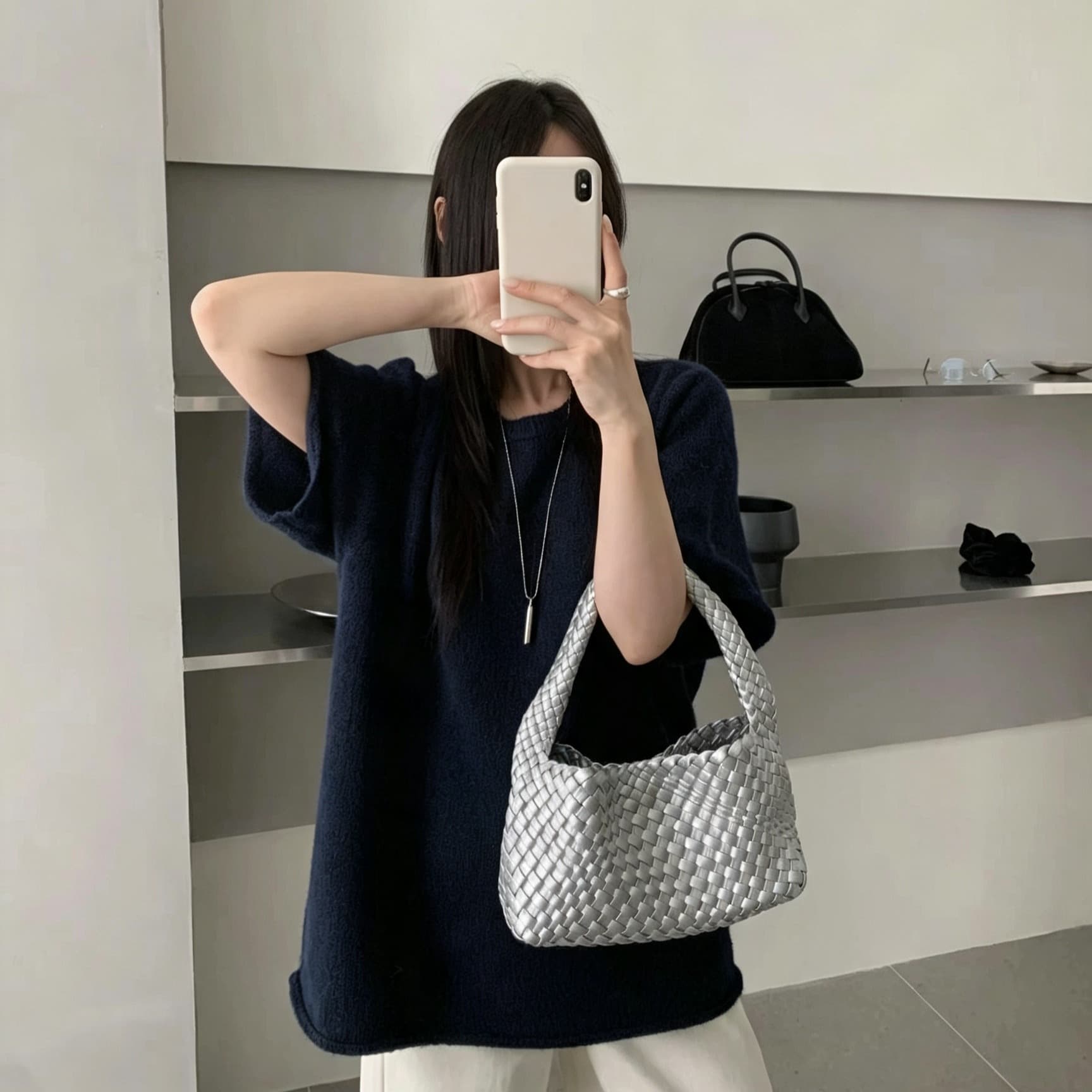 한 부서 느긋한 라운드 넥 반팔 니트 맨위 여성 가을 루즈핏 볼륨 측면 부드러운 찹쌀 단색 다용도 기초 섹션 스웨터 이미지 4