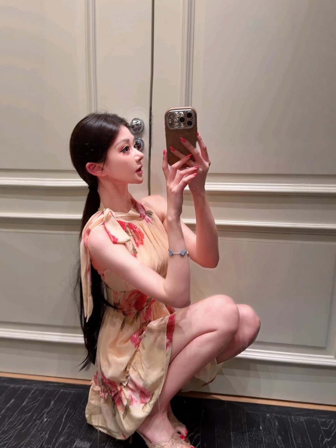 프랑스식 꽃무늬 리본 민소매 행침 목 여성 드레스 여름 품격 허리 수축 슬림해 보이는 한 마디 치마 순수한 욕망 미니 스커트 이미지 5