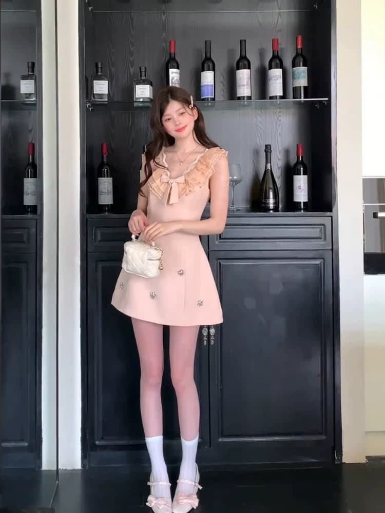 프랑스식 천 금빛 바람 나비 매듭 V넥 여성 드레스 여름 품격 무거운 작업 비즈 박기 핑크색 민소매 조끼 미니 스커트 상세 이미지 2