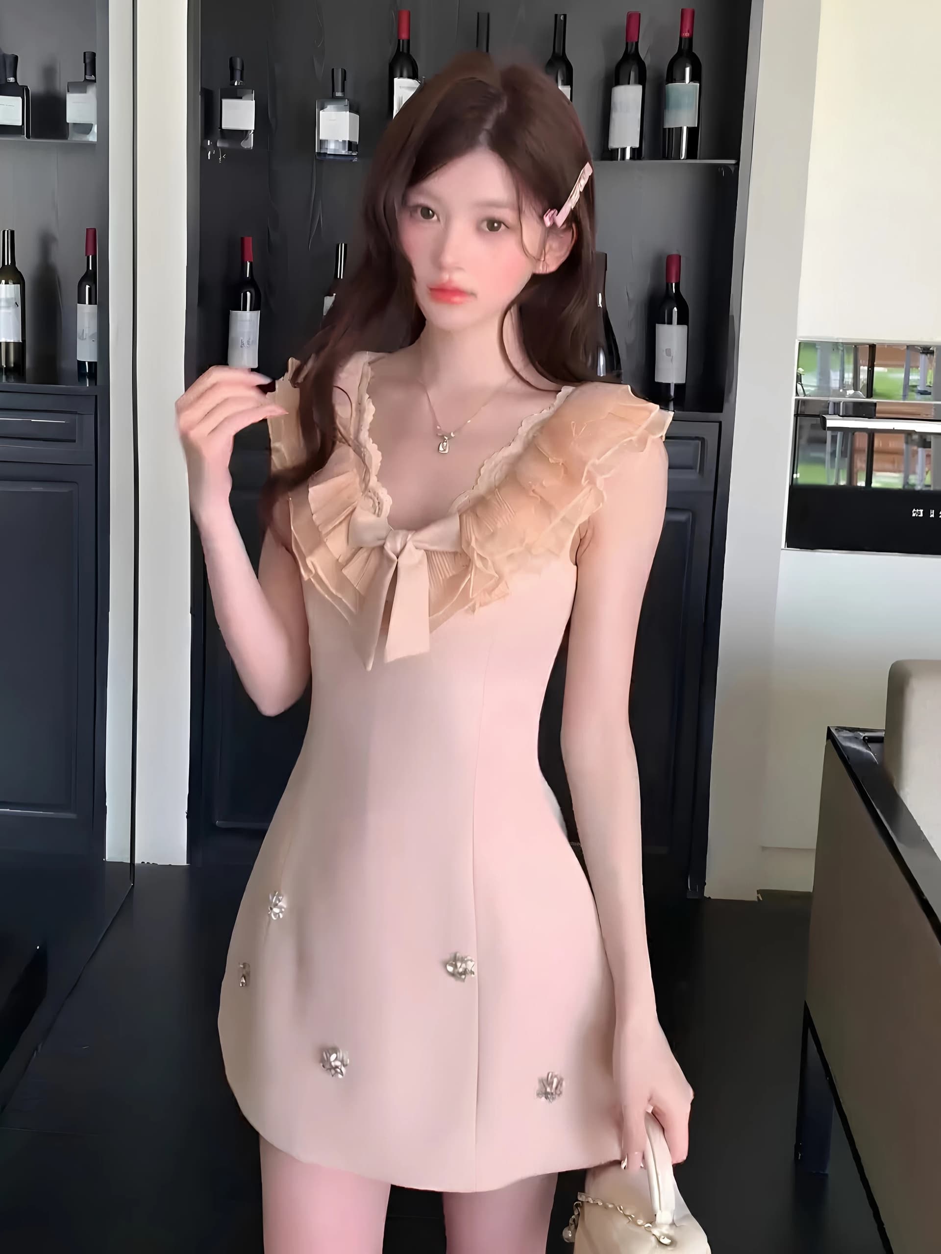 프랑스식 천 금빛 바람 나비 매듭 V넥 여성 드레스 여름 품격 무거운 작업 비즈 박기 핑크색 민소매 조끼 미니 스커트 상세 이미지 5
