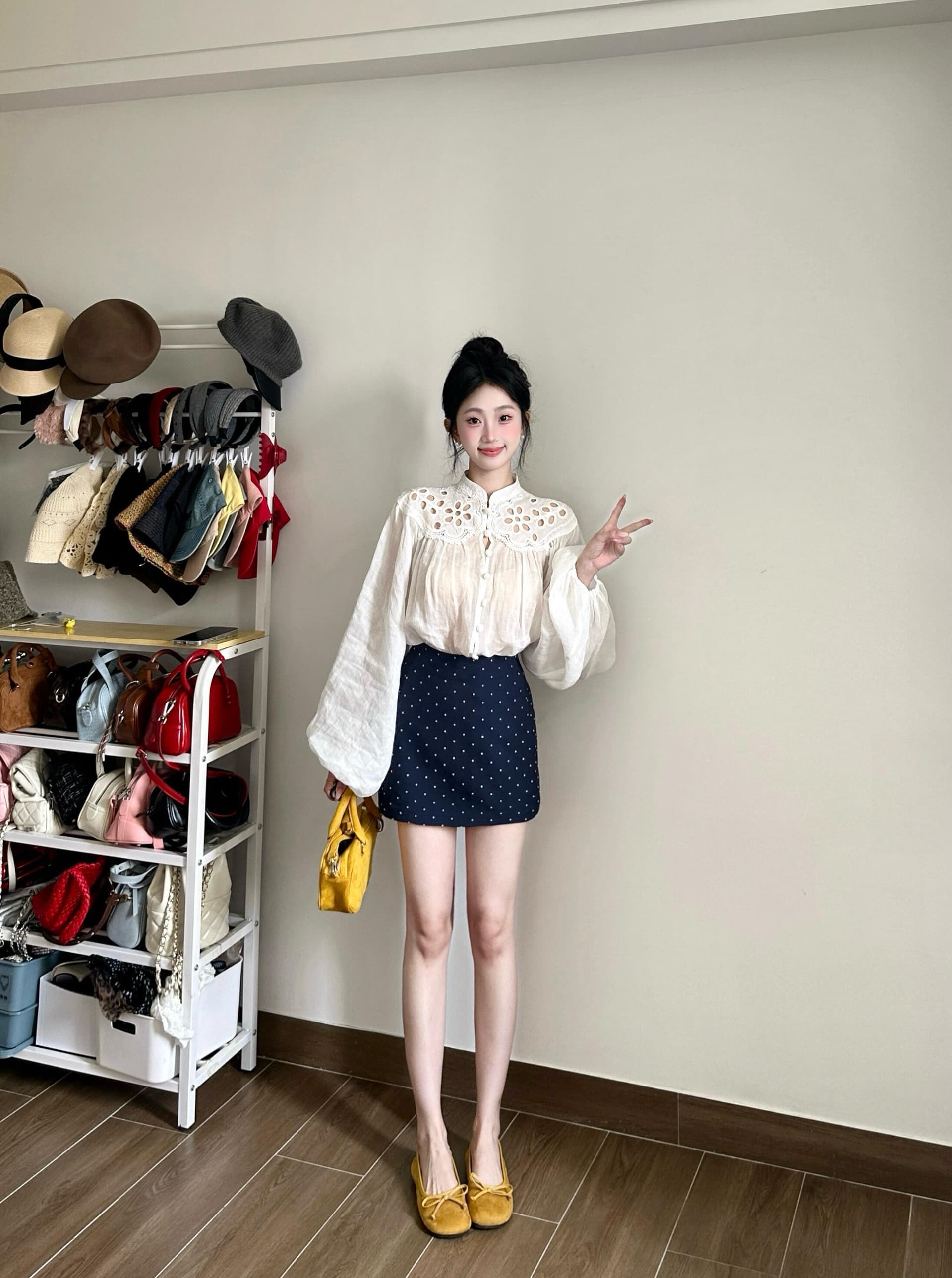 아름다운 자이언트 잘 생긴 ~ 중 세트 한 부서 고급 센스 홀로우 아웃 자수 품격 셔츠 도트 무늬 패치워크 레이스 반신 스커트 이미지 2
