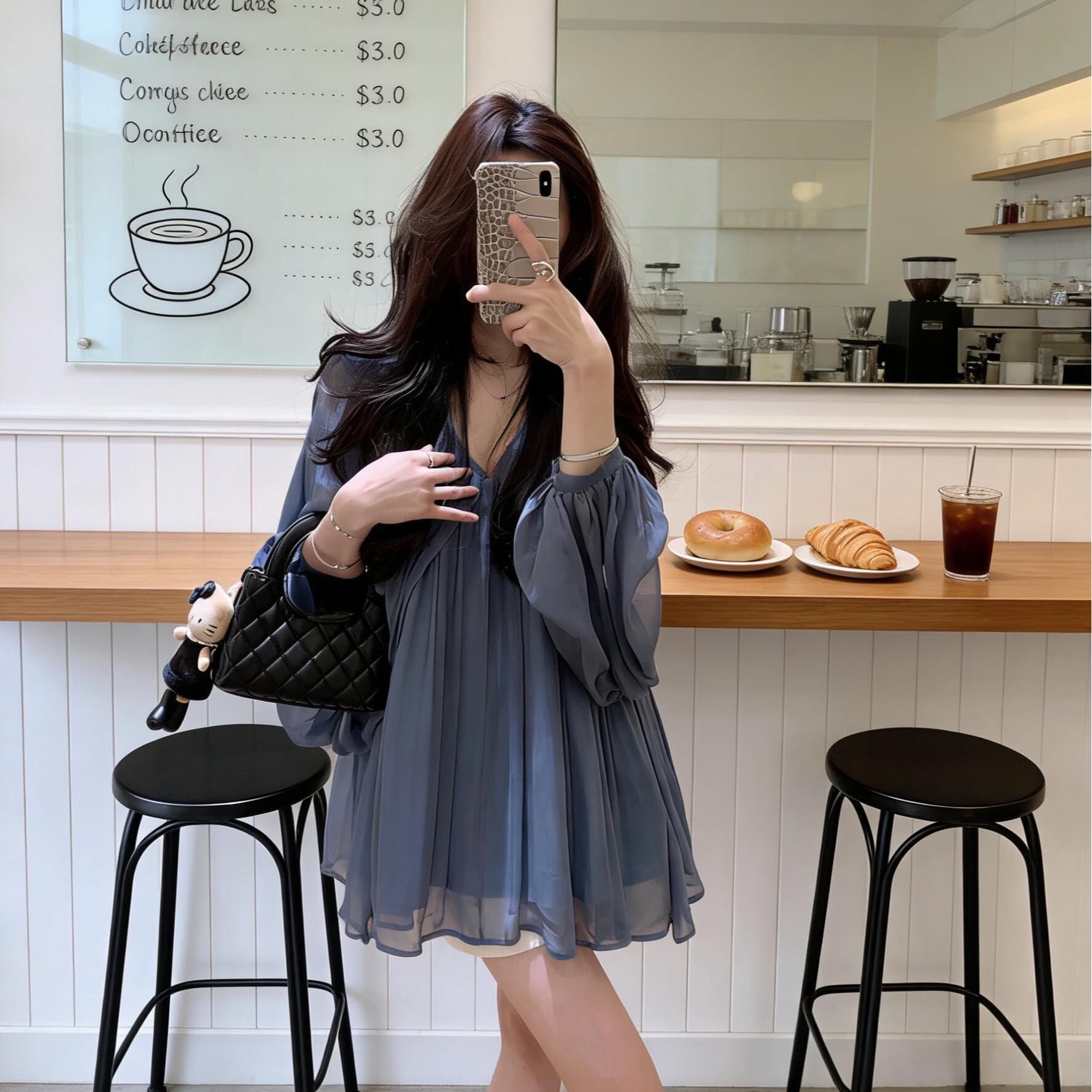2026 새로운 프랑스식 부드러운 바람 V넥 백리스 배트윙 소매 여성 셔츠 봄 여름 느긋한 루즈핏 배트윙 소매 맨위 이미지 5