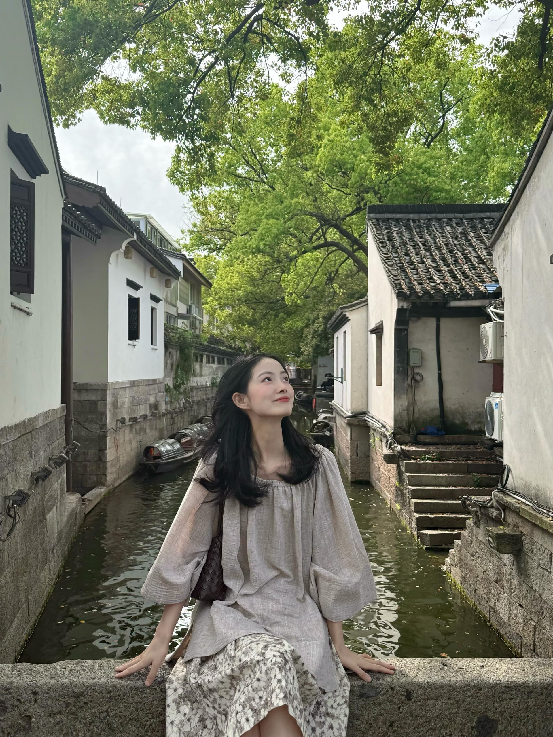프랑스식 느긋한 바람 캐주얼 7부 소매 맨위 2026 년 새로운 레트로 문예 바람 꽃무늬 반신 치마 세트 여성 이미지 3