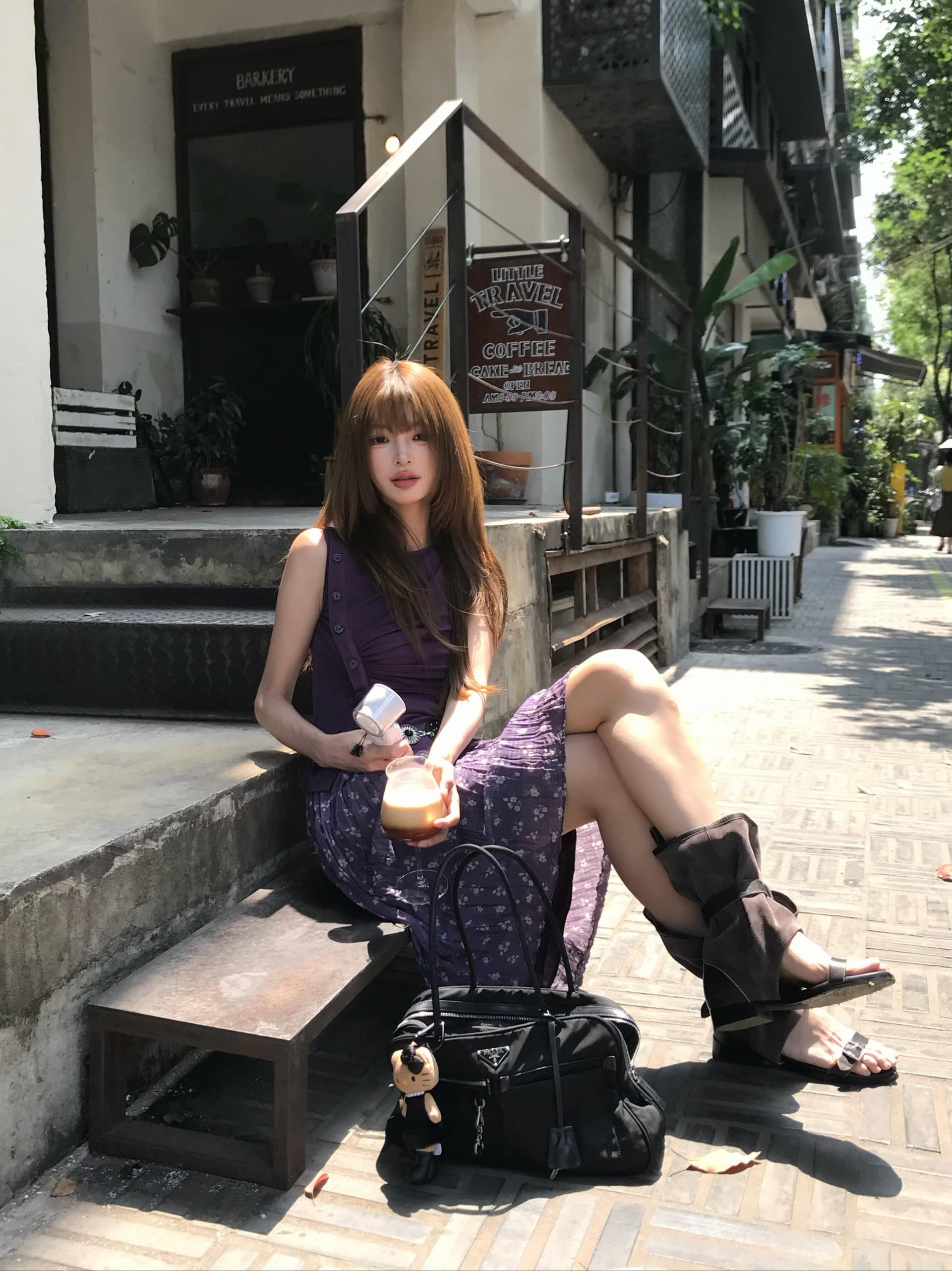 한 부서 레트로 보라색 레이스업 단추 민소매 조끼 꽃무늬 반신 스커트 여성 여름 고급 센스 두 조각 세트 드레스 이미지 4
