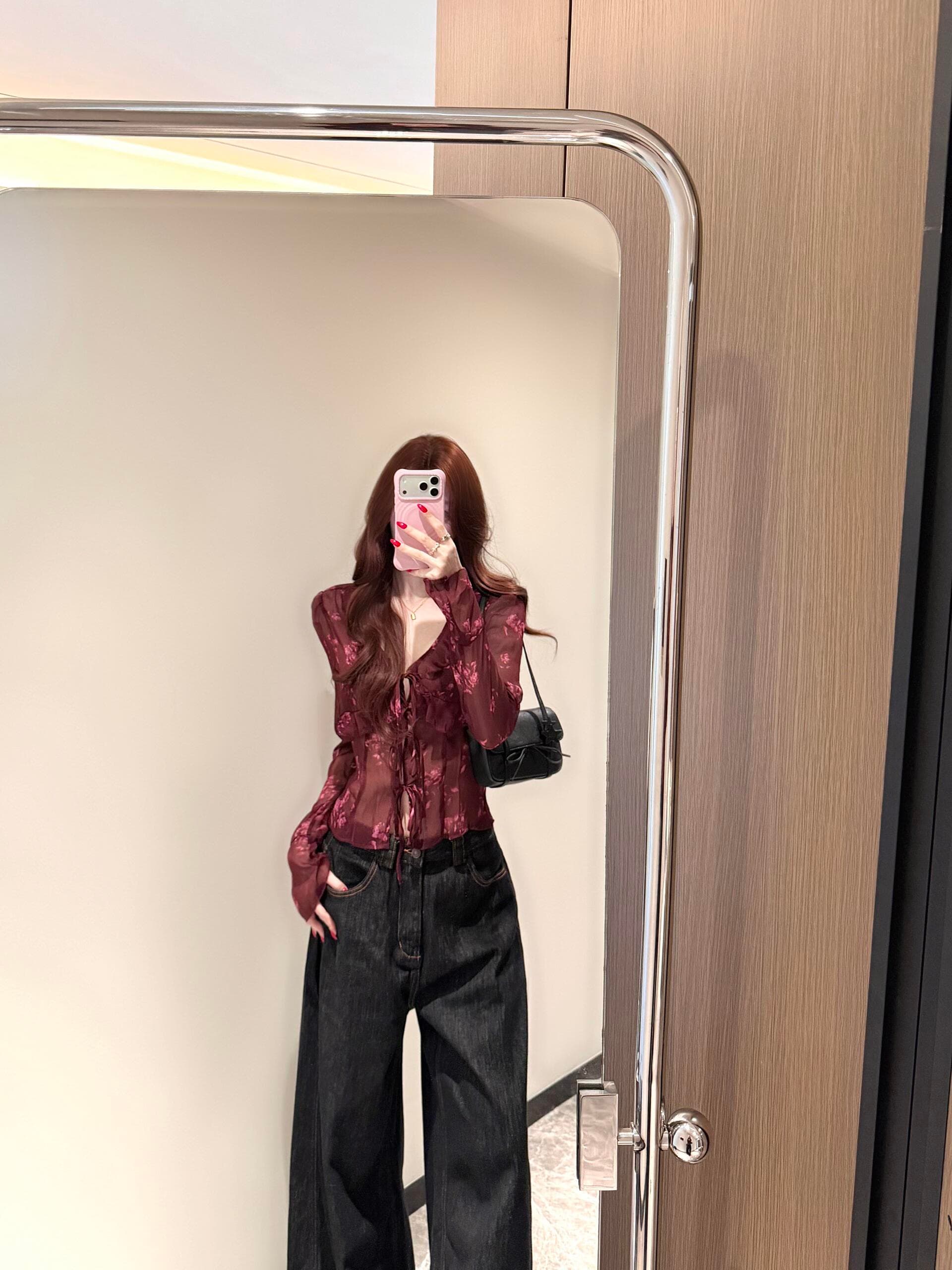 프랑스식 레트로 낭만주의 꽃무늬 프릴 시폰 셔츠 여성 이른 가을 긴팔 레이스업 V넥 마이크로 ~을 통해 분위기 센스 맨위 상세 이미지 3