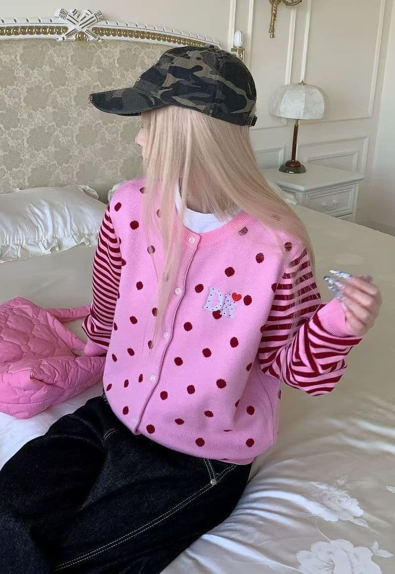 오리지널 아메리칸 레트로 도트 무늬 오픈 가디건 스웨터 코트 여성 짧은 캐주얼 다용도 부드러운 찹쌀 니트 스웨터