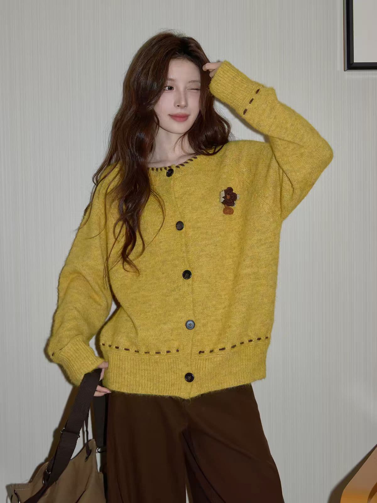 황색 스웨터 여자 가을 라운드 넥 맨위 느긋한 루즈핏 니트 스웨터 고급 부드러운 찹쌀 카디건 코트 이미지 4