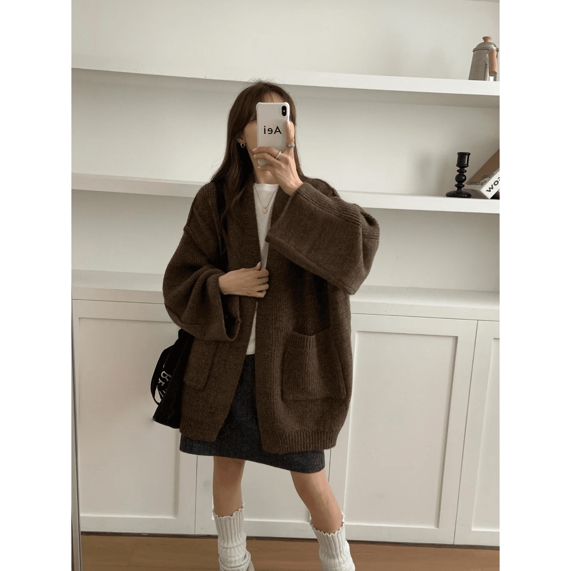 프랑스식 레트로 V넥 니트 스웨터 오픈 가디건 여성 2026 가을 겨울 커피 색상 루즈핏 느긋한 두꺼운 중간 길이 재킷 이미지 5