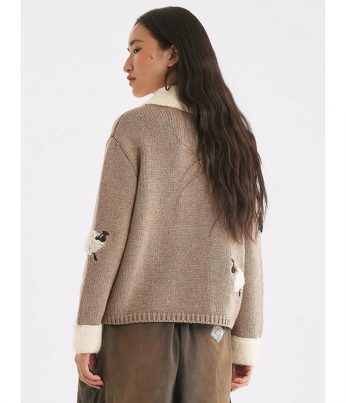 고급 유럽 상품 디자인 센스 가을 겨울 재미있는 연령 감소 자수 귀여운 만화 긴팔 재킷 모피 칼라 니트 오픈 가디건 상세 이미지 3