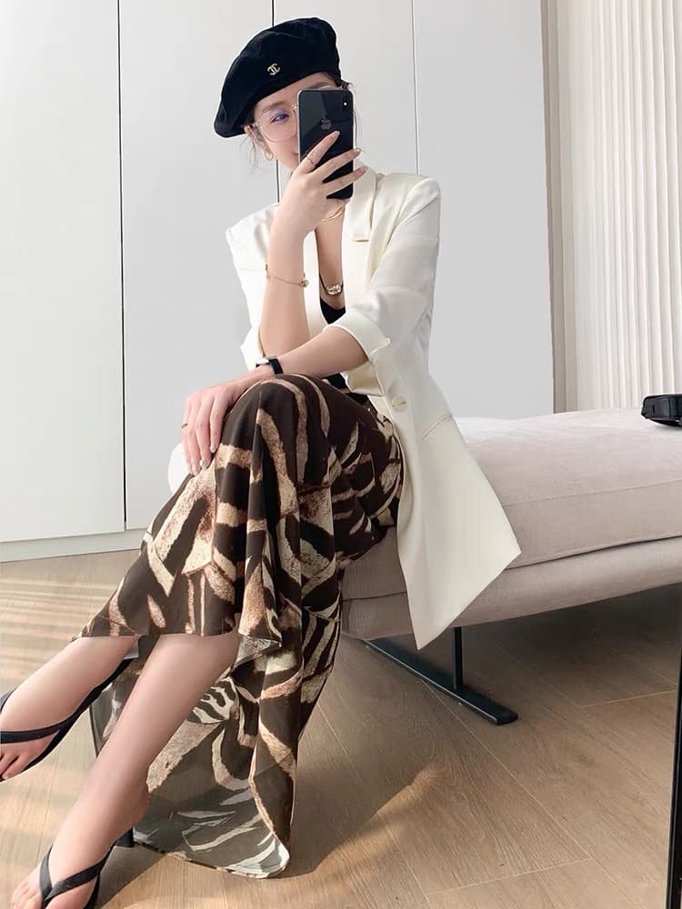 프랑스식 휴가 바람 디자인 얼룩말 곡물 기하학 프린트 하이웨이스트 슬림해 보이는 반신 스커트 여성 여름 상세 이미지 4