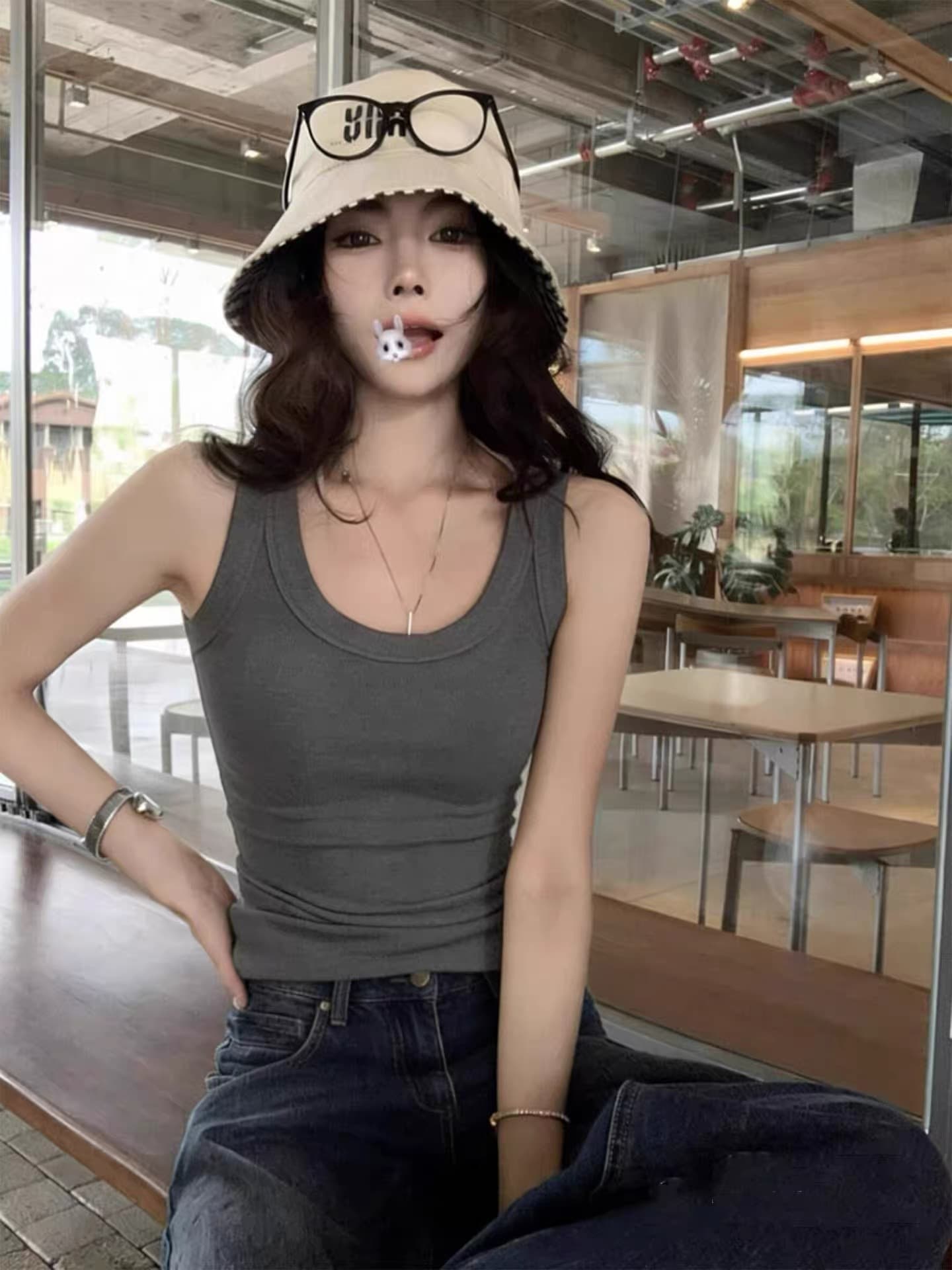 회색 운동 u 칼라 캐미솔 여름 인사이드 가져 가라. 순수한 욕망 몸매 가꾸기 표지 대리인 우유 민소매 맨위 상세 이미지 4