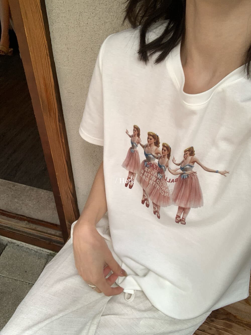 미니멀리즘 일상 캐주얼 소녀 춤추기 반팔 티셔츠 상세 이미지 9