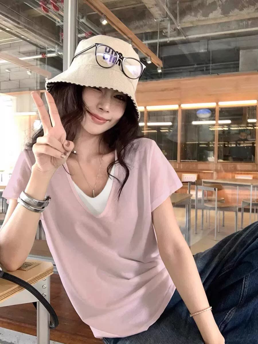 한 부서 화이트 애쉬 패치워크 페이크 레이어드 스택 착용 V넥 반팔 티셔츠 여성 여름 루즈핏 느긋한 바람 반소매 캐주얼 맨위 이미지 4