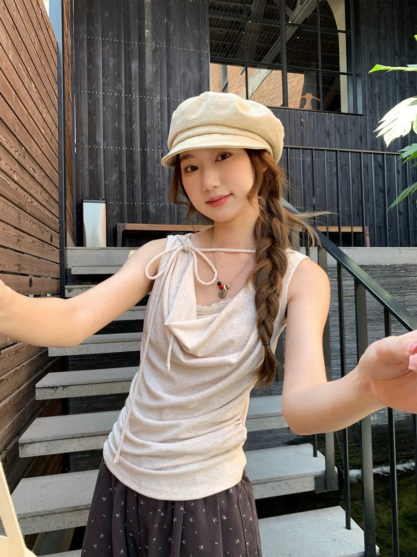 순수한 욕망 흔들다 칼라 페이크 레이어드 민소매 티셔츠 여성 여름 2026 새로운 핫걸 디자인 센스 몸매 가꾸기 맨위