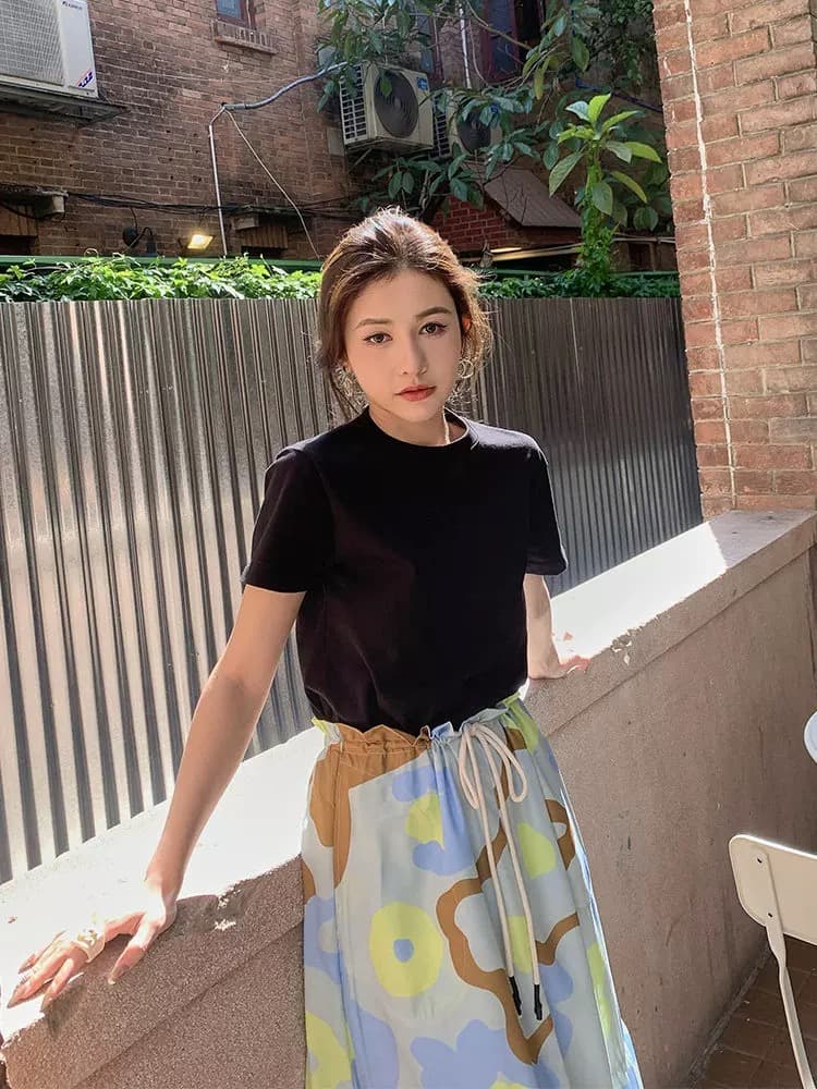 기초 섹션 순면 화이트 라운드 넥 반팔 티셔츠 여성 여름 루즈핏 슬림해 보이는 긍정적 인 어깨 만나는 동정 맨위 이미지 3
