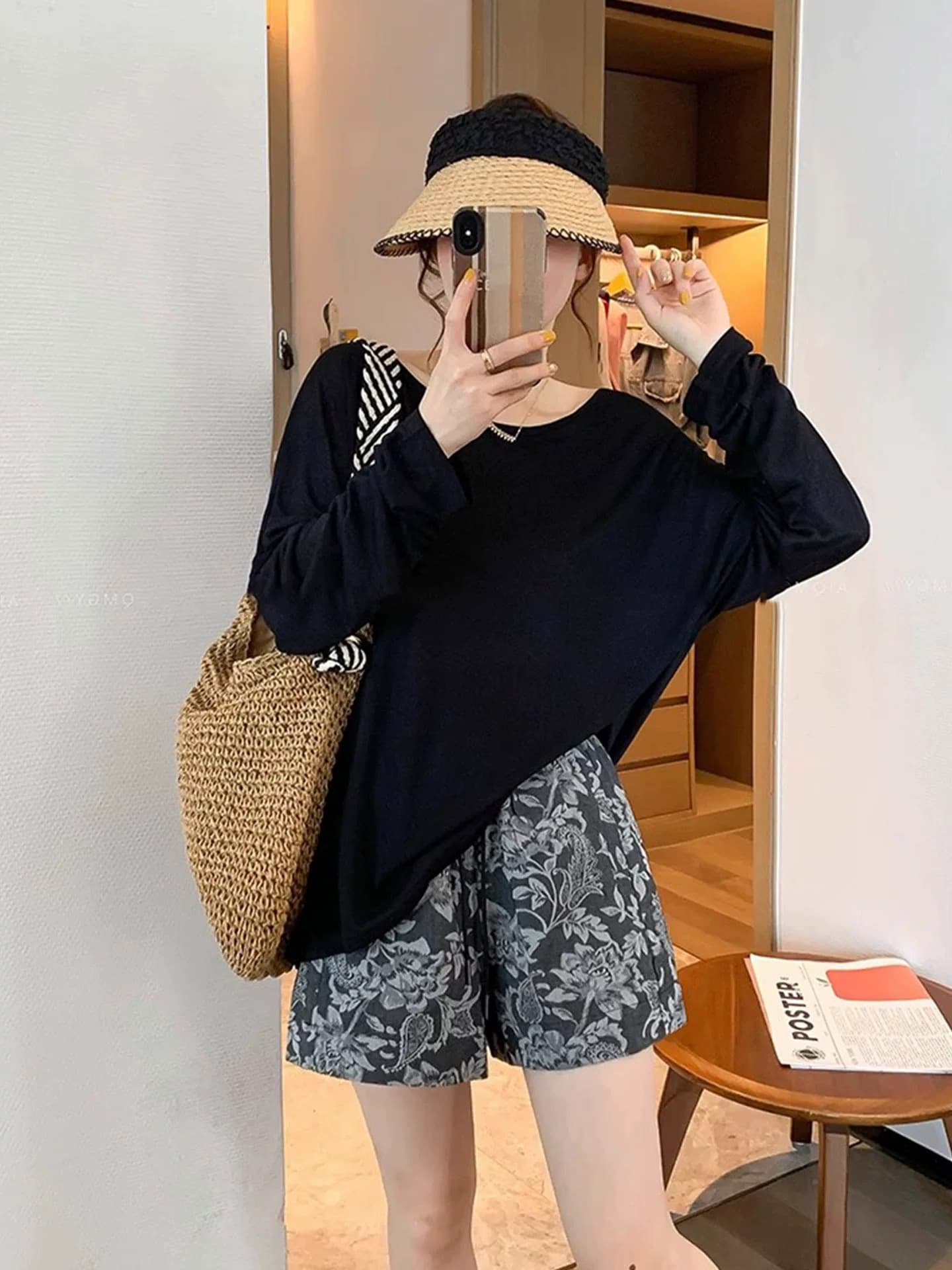 뒤로 홀로우 아웃 자외선 차단 블라우스 티셔츠 여성 여름 새로운 느긋한 바람 캐주얼 루즈핏 통기성 긴팔 에어컨 셔츠 맨위 상세 이미지 5