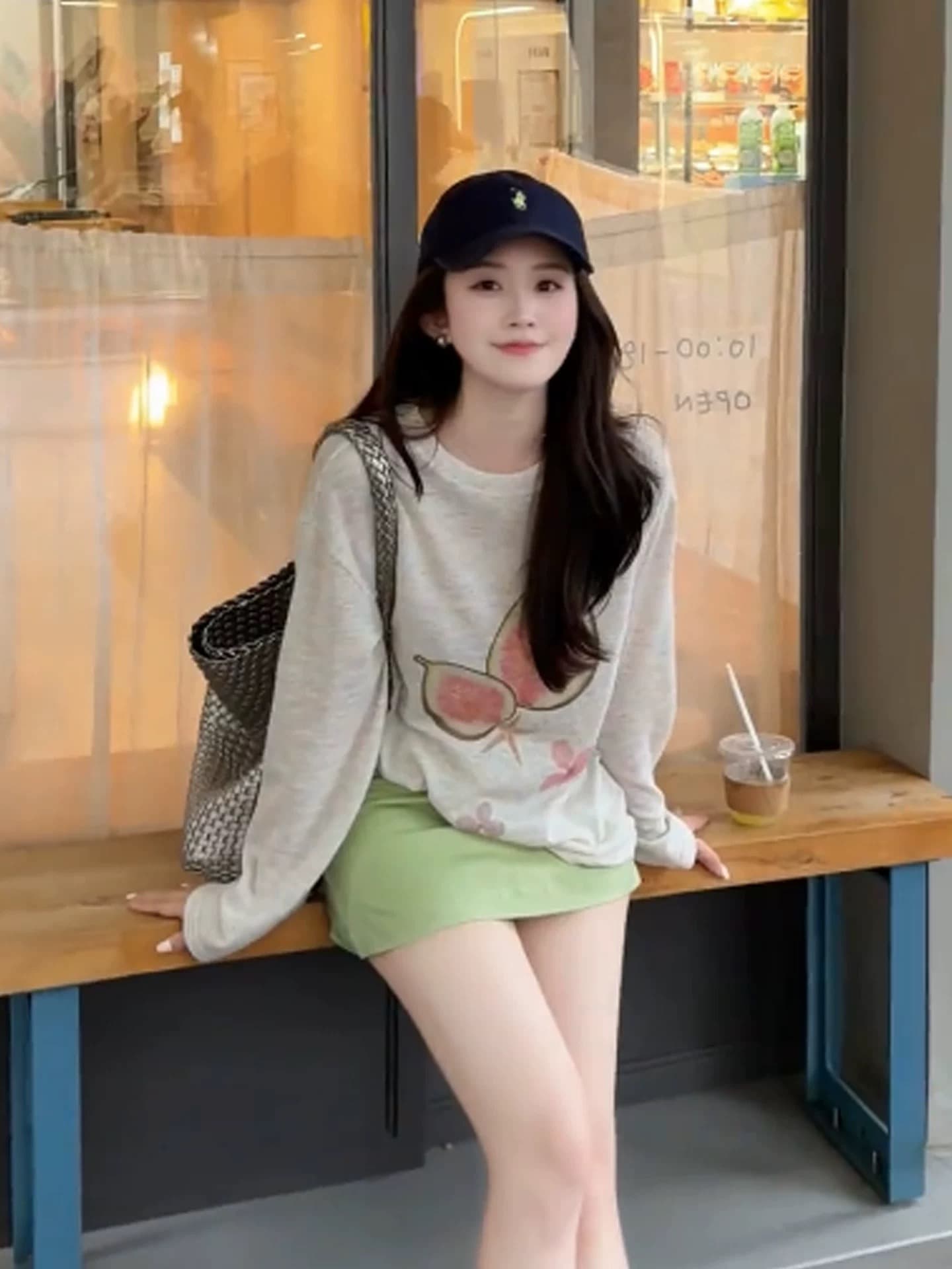 부드러운 바람 프린트 자외선 차단 블라우스 여성 여름 새로운 느긋한 루즈핏 다용도 얇은 스타일 외출용 긴팔 티셔츠 맨위 상세 이미지 1