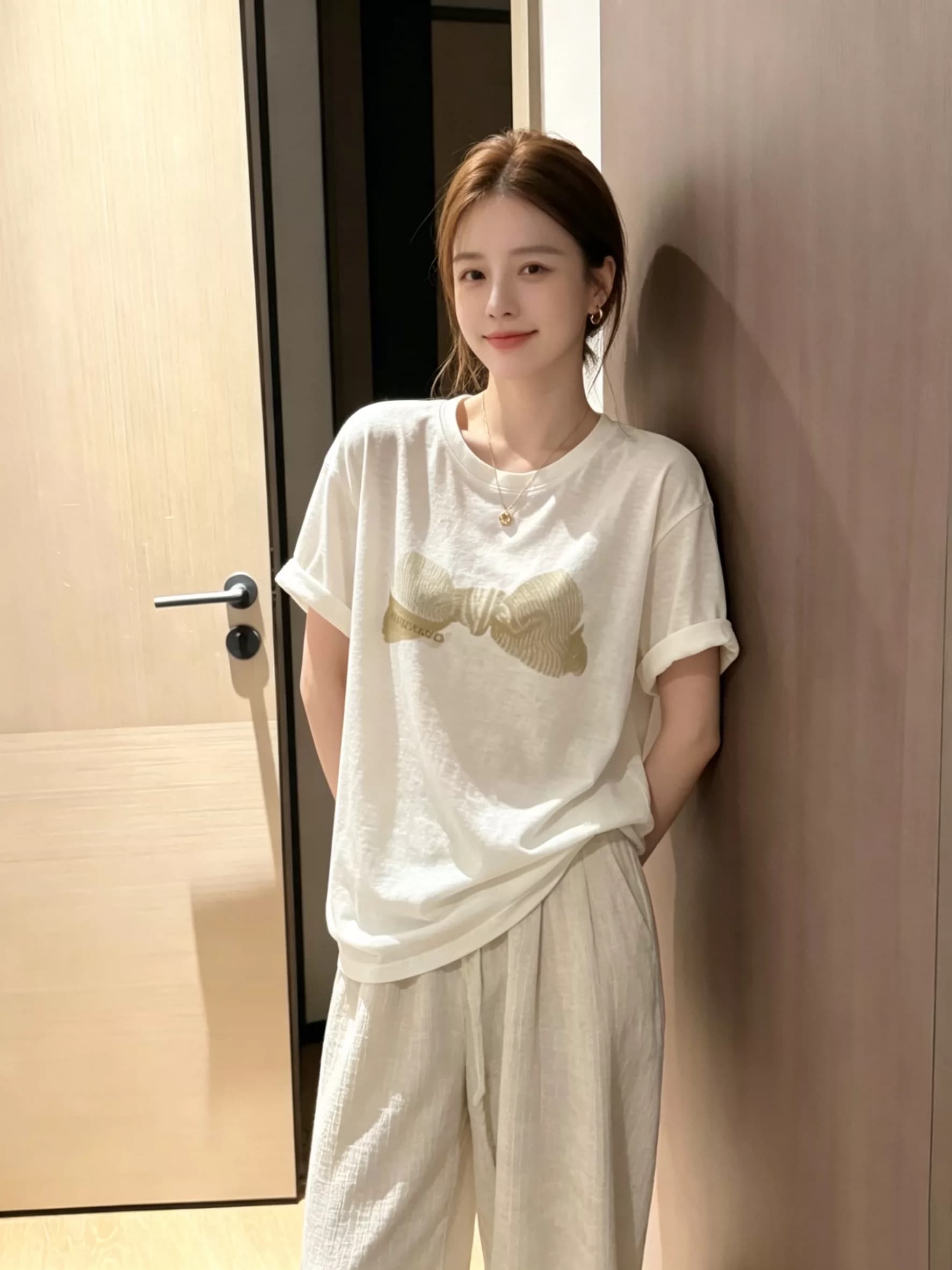 한 부서 나비 매듭 프린트 화이트 반팔 티셔츠 여성 여름 오래된 돈 바람 느슨함 센스 루즈핏 슬림해 보이는 긍정적 인 어깨 의류 이미지 4