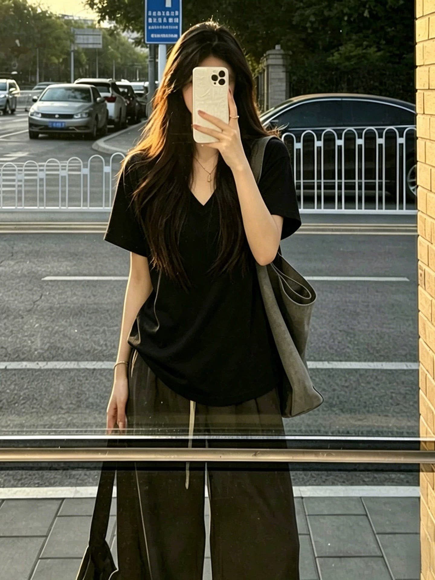 한 부서 미니멀리즘 캐주얼 V넥 회색 반팔 티셔츠 여성 여름 오래된 돈 바람 느긋한 루즈핏 다용도 반소매 긍정적 인 어깨 의류 이미지 4
