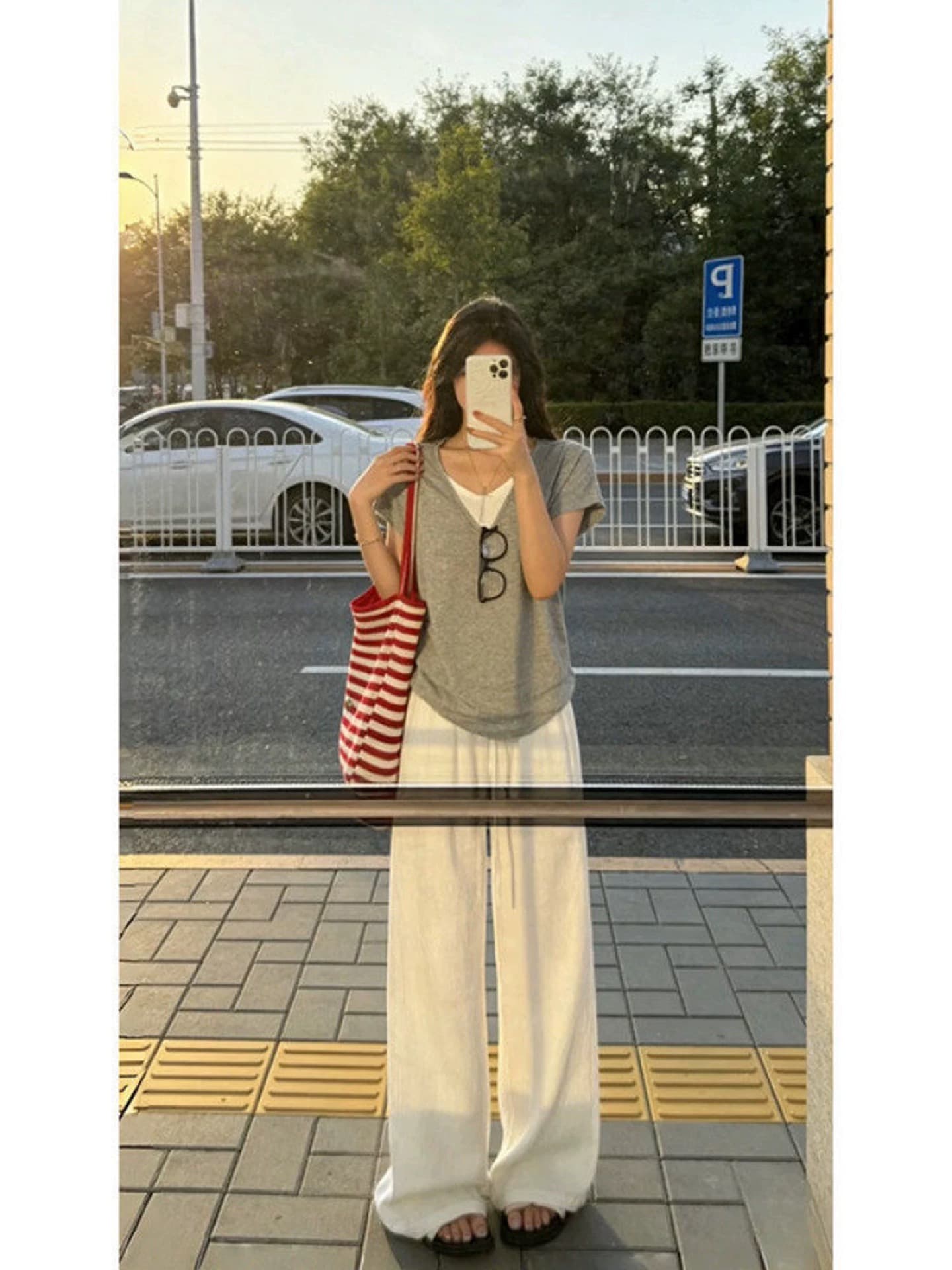고급 센스 V넥 페이크 레이어드 회색 반팔 티셔츠 여성 여름 오래된 돈 바람 루즈핏 캐주얼 긍정적 인 어깨 의류 상세 이미지 2