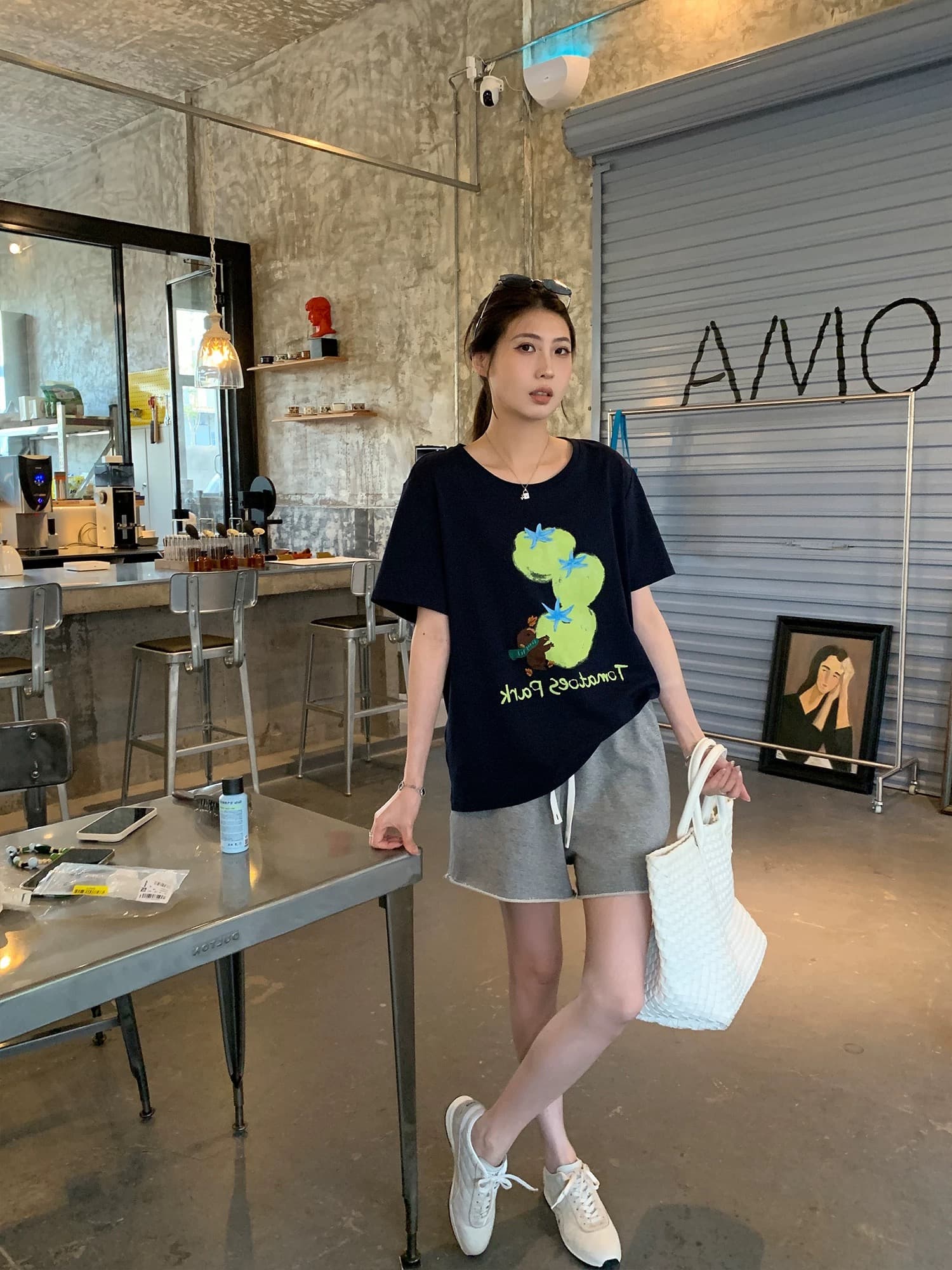 한 부서 만화 과일 작은 곰 프린트 화이트 반팔 티셔츠 여성 여름 얇은 스타일 라운드 넥 루즈핏 느긋한 바람 맨위 이미지 4
