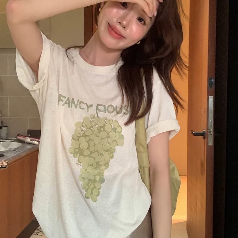 느슨함 센스 살구 색상 포도 프린트 긍정적 인 어깨 반팔 티셔츠 여성 여름 캐주얼 루즈핏 얇은 스타일 동정 아름다운 맨위 상세 이미지 1
