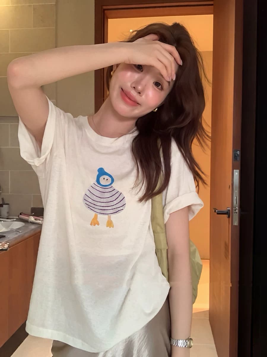 화이트 재미있는 프린트 긍정적 인 어깨 반팔 티셔츠 여성 여름 디자인 센스 루즈핏 슬림해 보이는 쇼트 스타일 동정 반소매 맨위 이미지 2