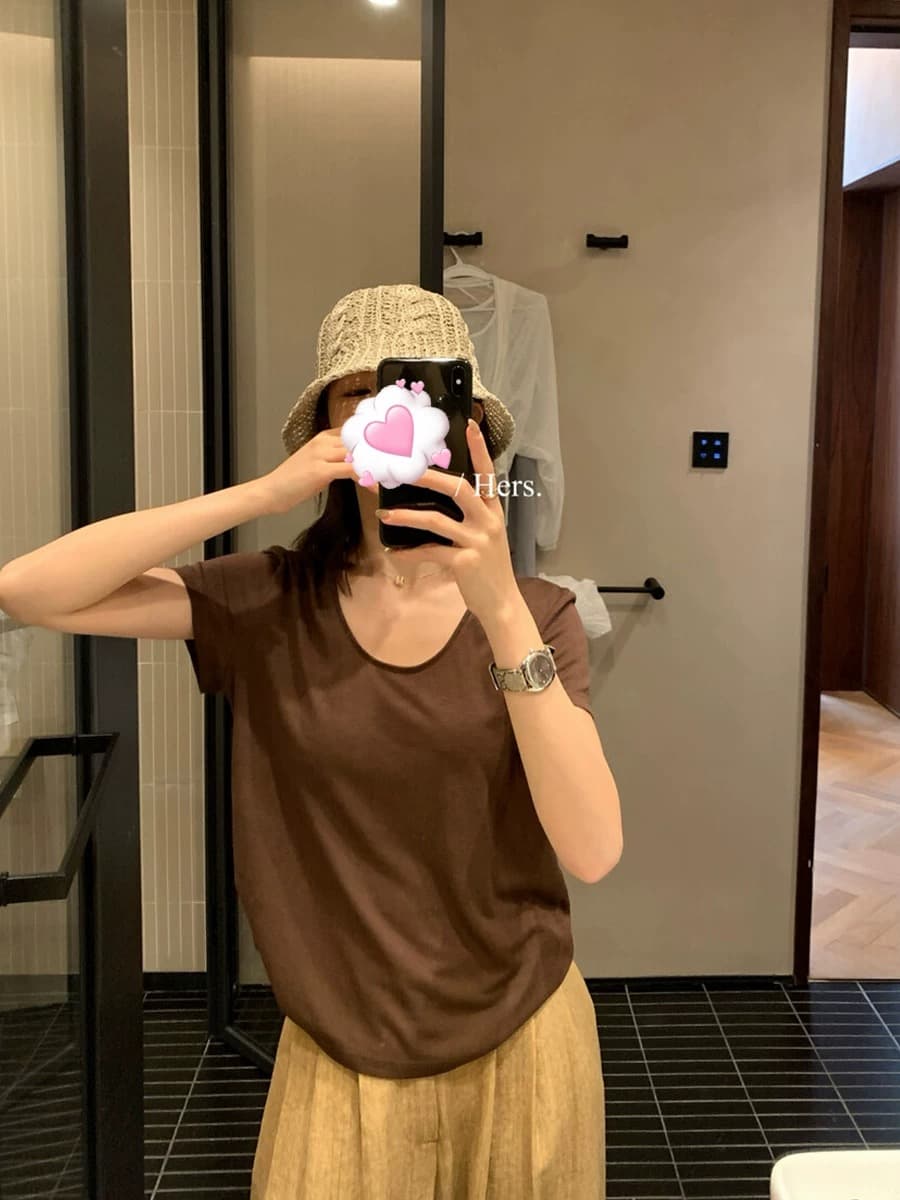 한 부서 커피 색상 볼륨 측면 u 칼라 긍정적 인 어깨 반팔 티셔츠 여성 여름 디자인 센스 루즈핏 쇼트 스타일 동정 아름다운 작은 맨위 상세 이미지 3
