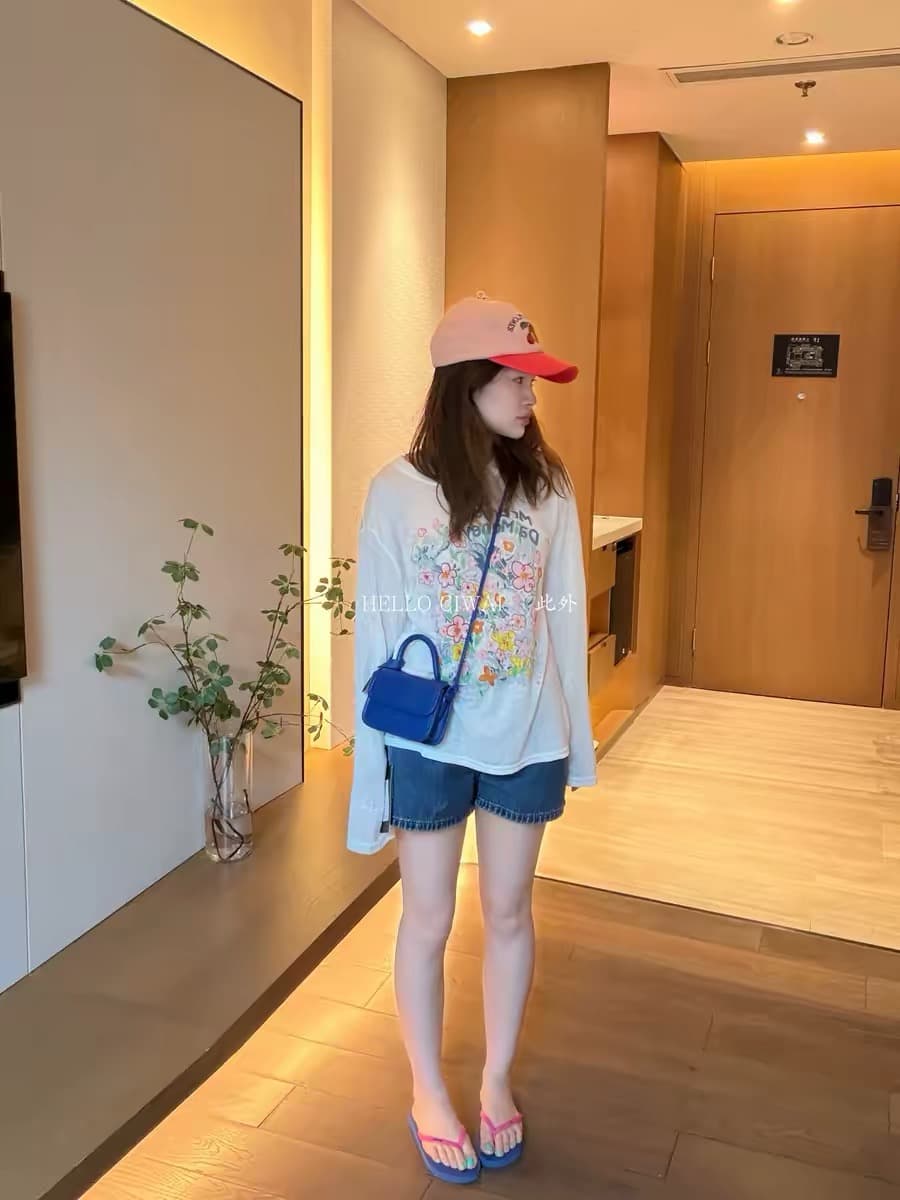 또한 라운드 넥 프린트 긴팔 자외선 차단 티셔츠 여성 2026 여름 새로운 통기성 얇은 스타일 기본 셔츠 차가운 맨위 이미지 2