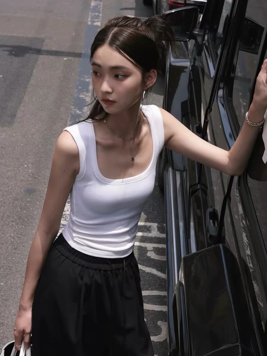 핫걸 몸매 가꾸기 슬림해 보이는 조끼 여성 레저 다용도 아메리칸 u 칼라 민소매 맨위 여름 이미지 4