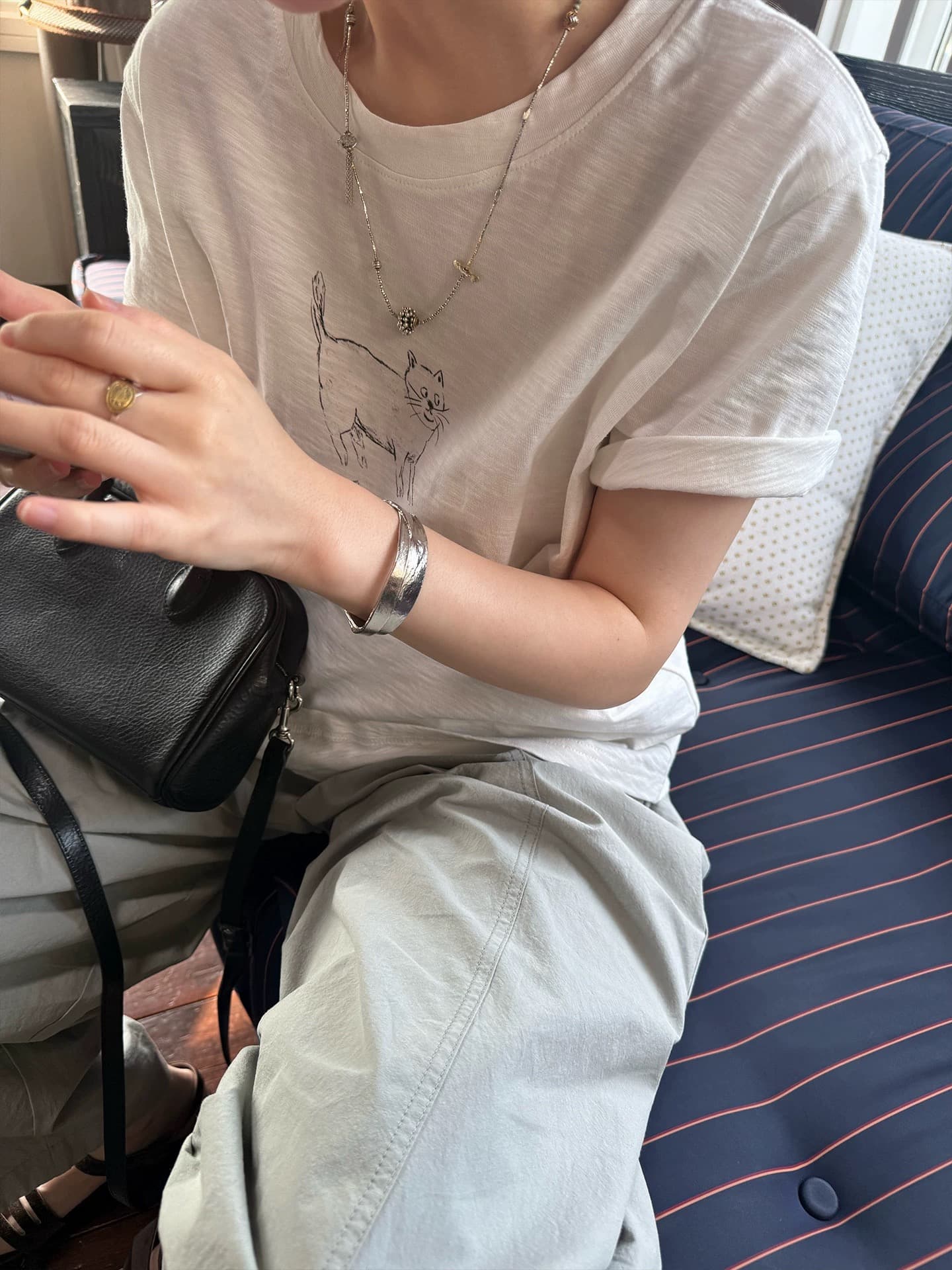 한 부서 ins 느긋한 바람 라인 고양이 화이트 대나무 마디 면 반팔 여성 여름 얇은 스타일 루즈핏 티셔츠 캐주얼 맨위