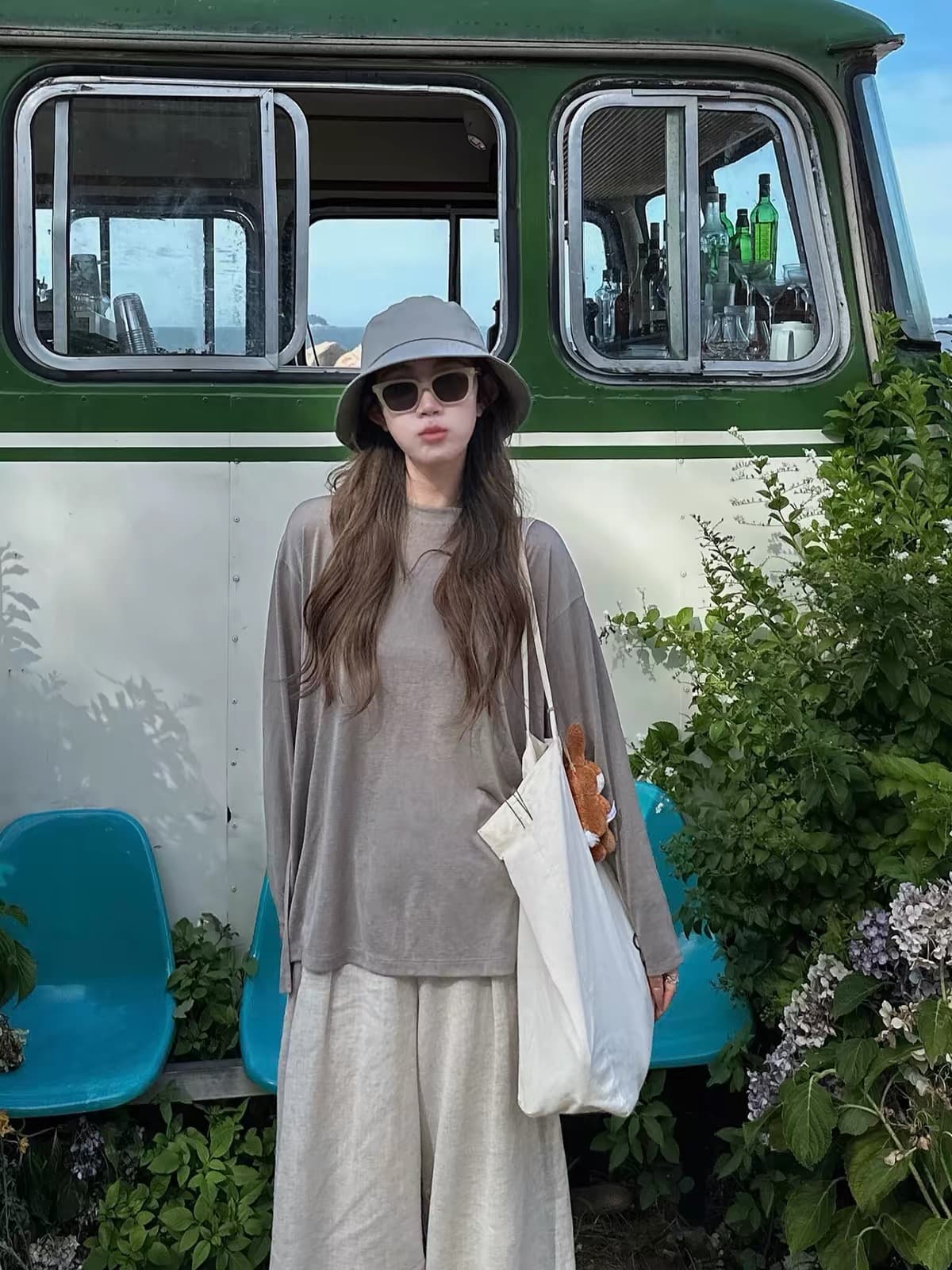 한 부서 느슨함 느긋한 바람 회색 긴팔 티셔츠 여성 여름 루즈핏 에어컨 블라우스 슬림해 보이는 다용도 자외선 차단 맨위 상세 이미지 1