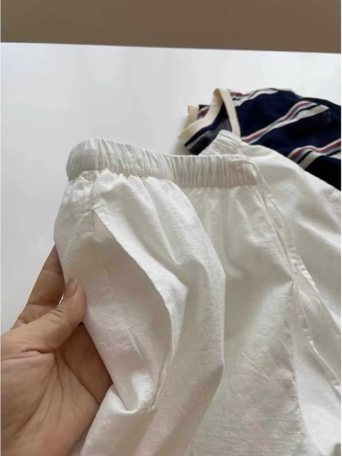 화이트 아마 넓은 다리가 짧다. 바지 여성 여름 드레스 슬림해 보이는 펌프 로프 허리밴드 운동 뜨거운 바지 이미지 3