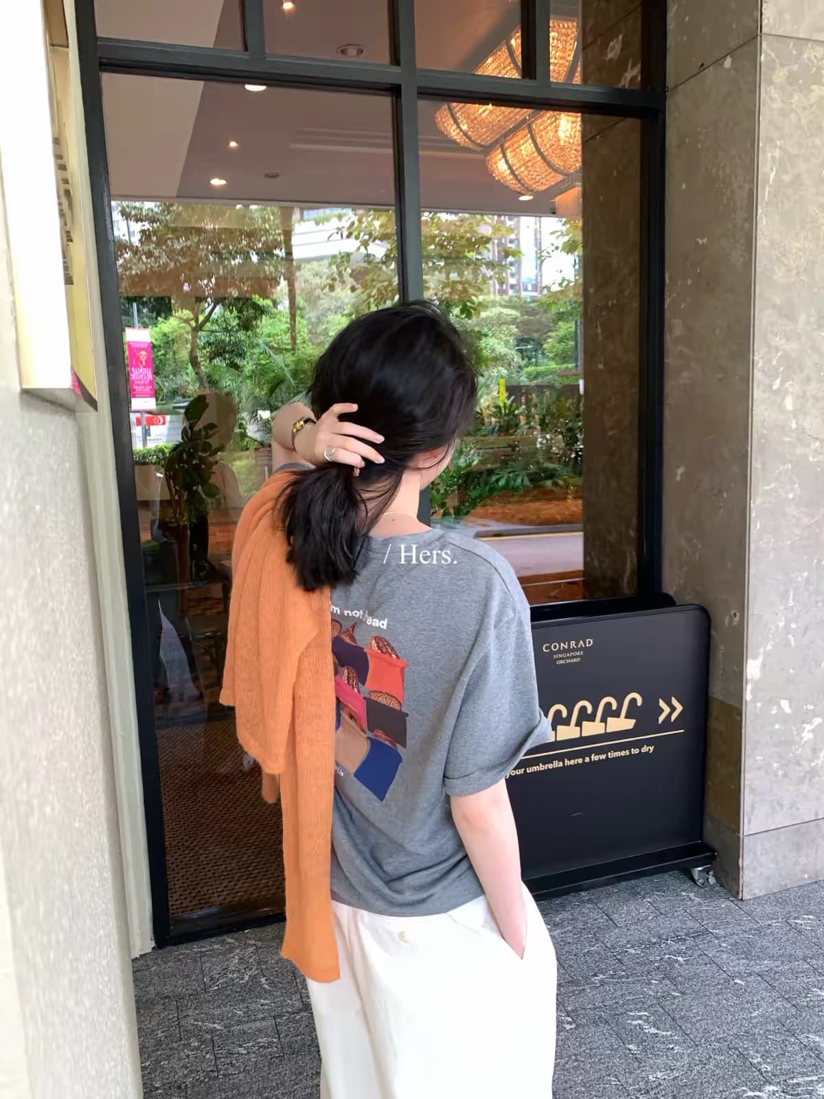 이른 가을 미니멀리즘 일상 캐주얼 전후 패턴 중성 반팔 티셔츠 상세 이미지 3